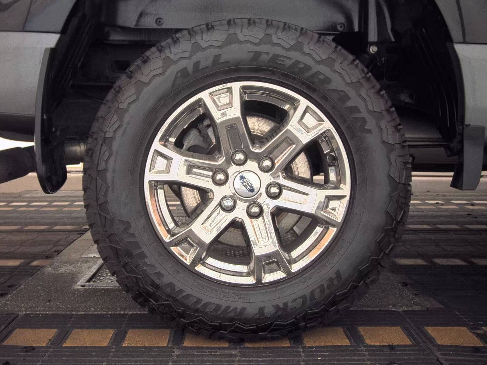 2022 Ford F-150 XLT AWD