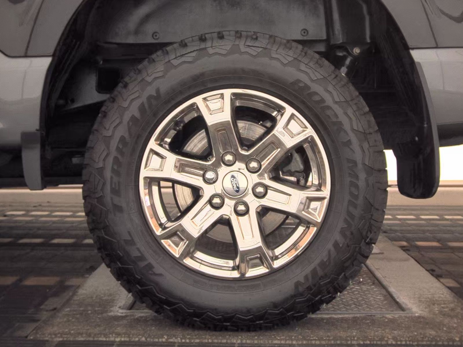 2022 Ford F-150 XLT AWD