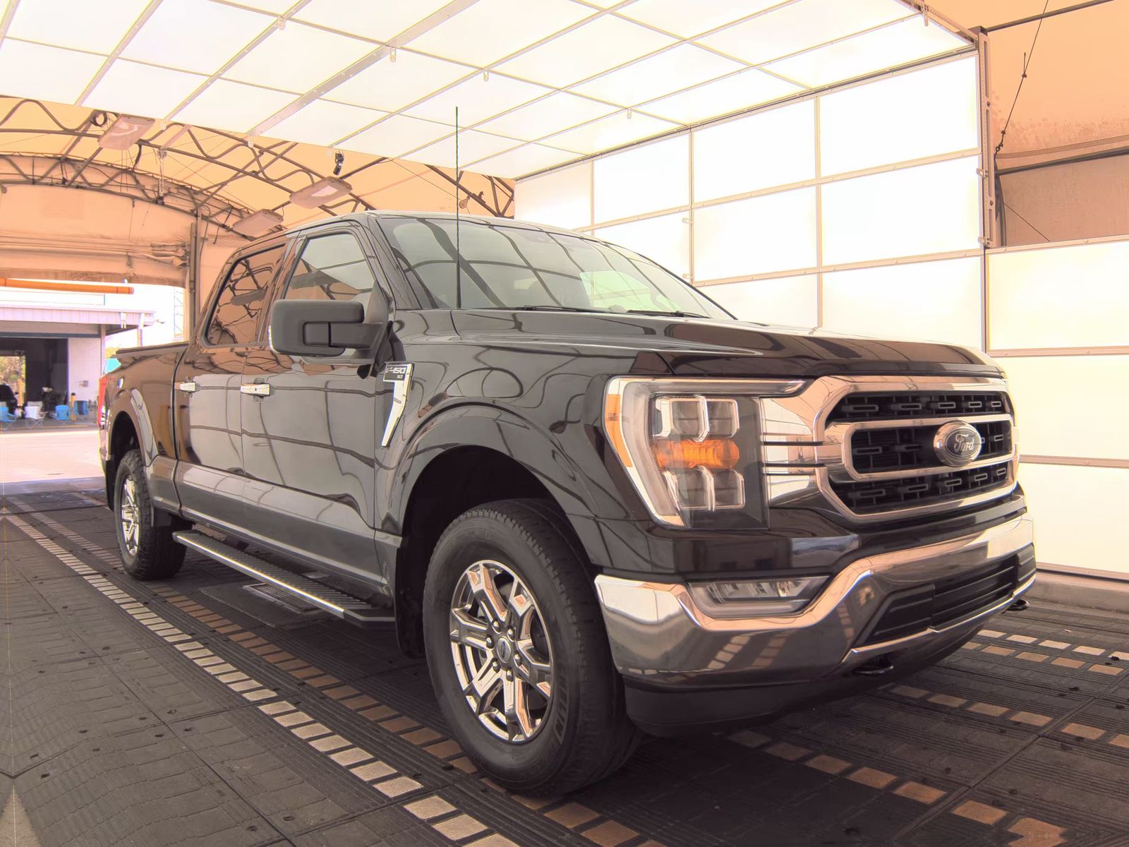 2022 Ford F-150 XLT AWD