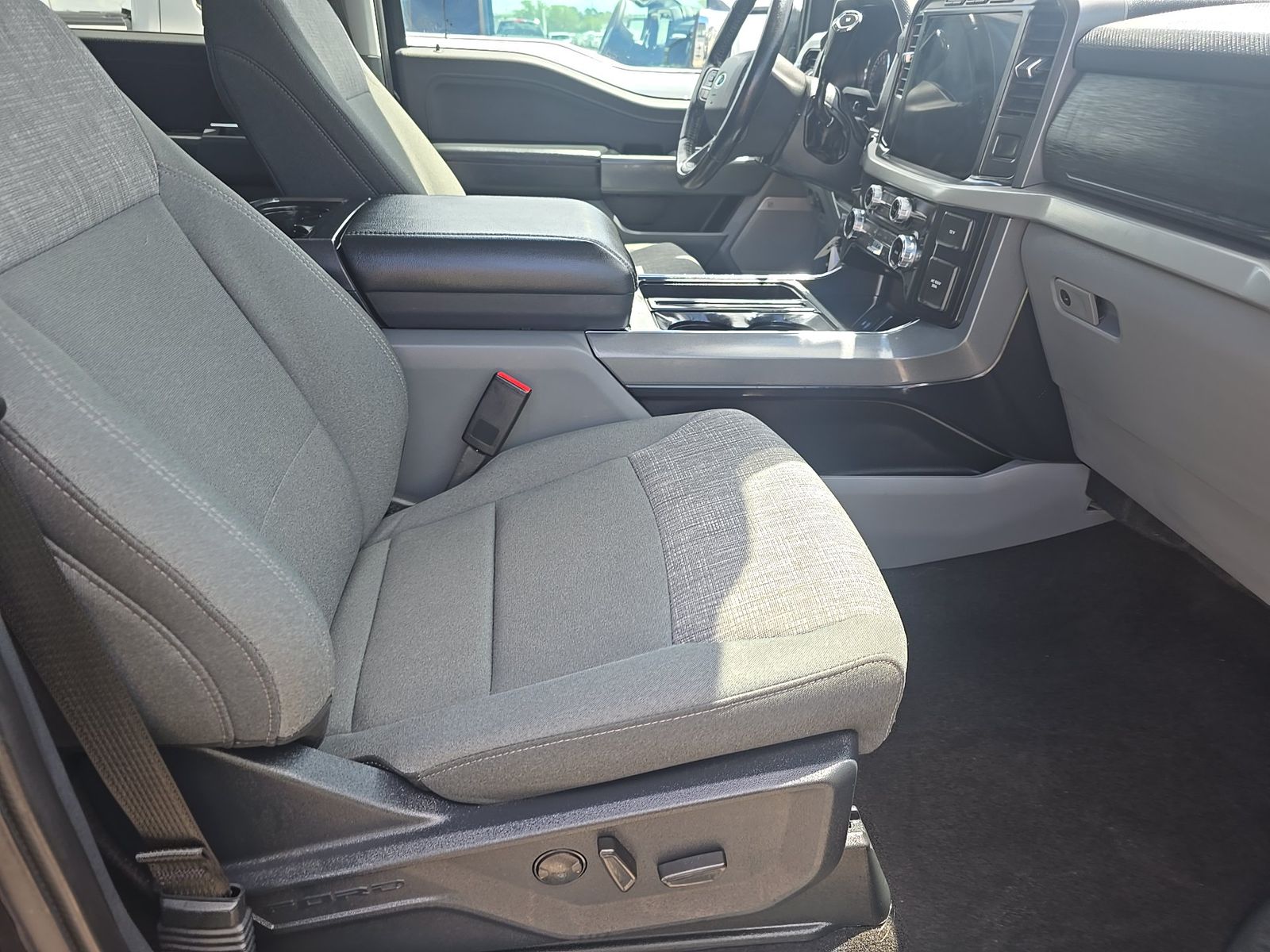 2022 Ford F-150 XLT AWD
