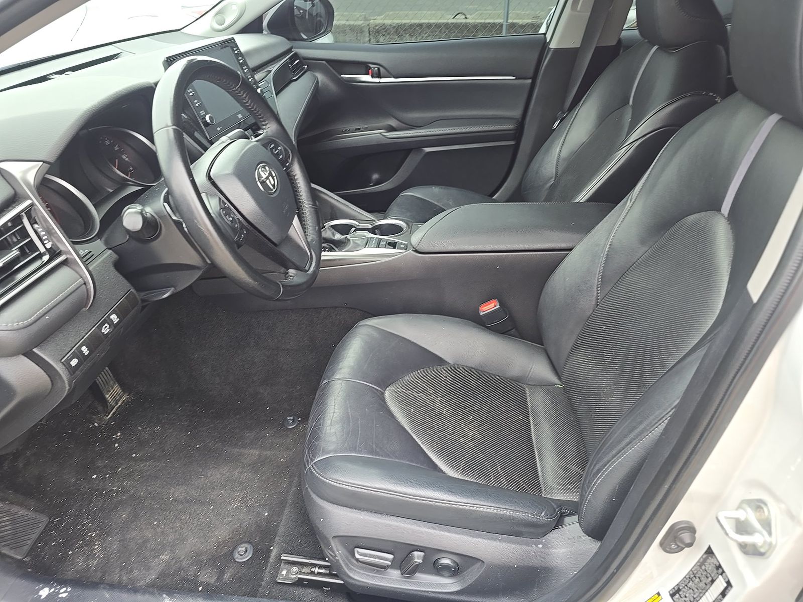 TOYOTA CAMRY - 8