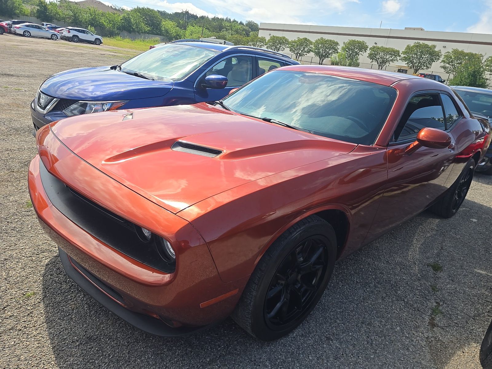 2021 Dodge Challenger SXT RWD