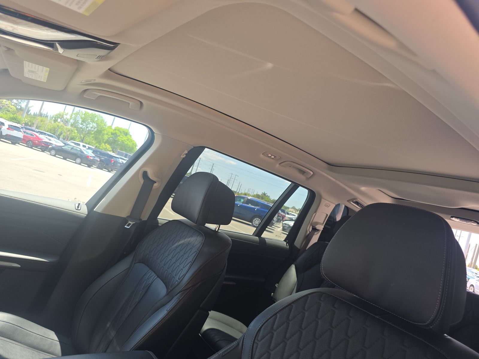 2025 BMW X7 xDrive40i AWD