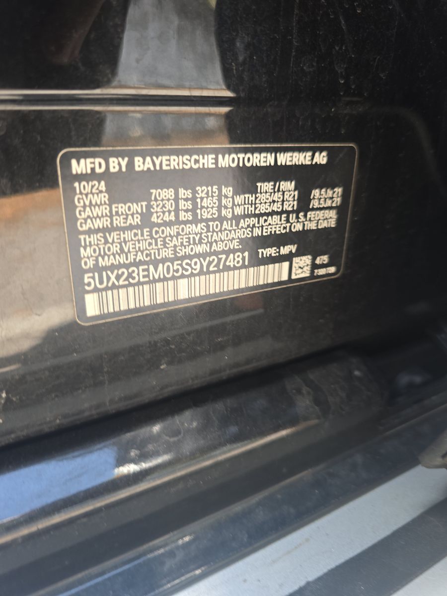 2025 BMW X7 xDrive40i AWD