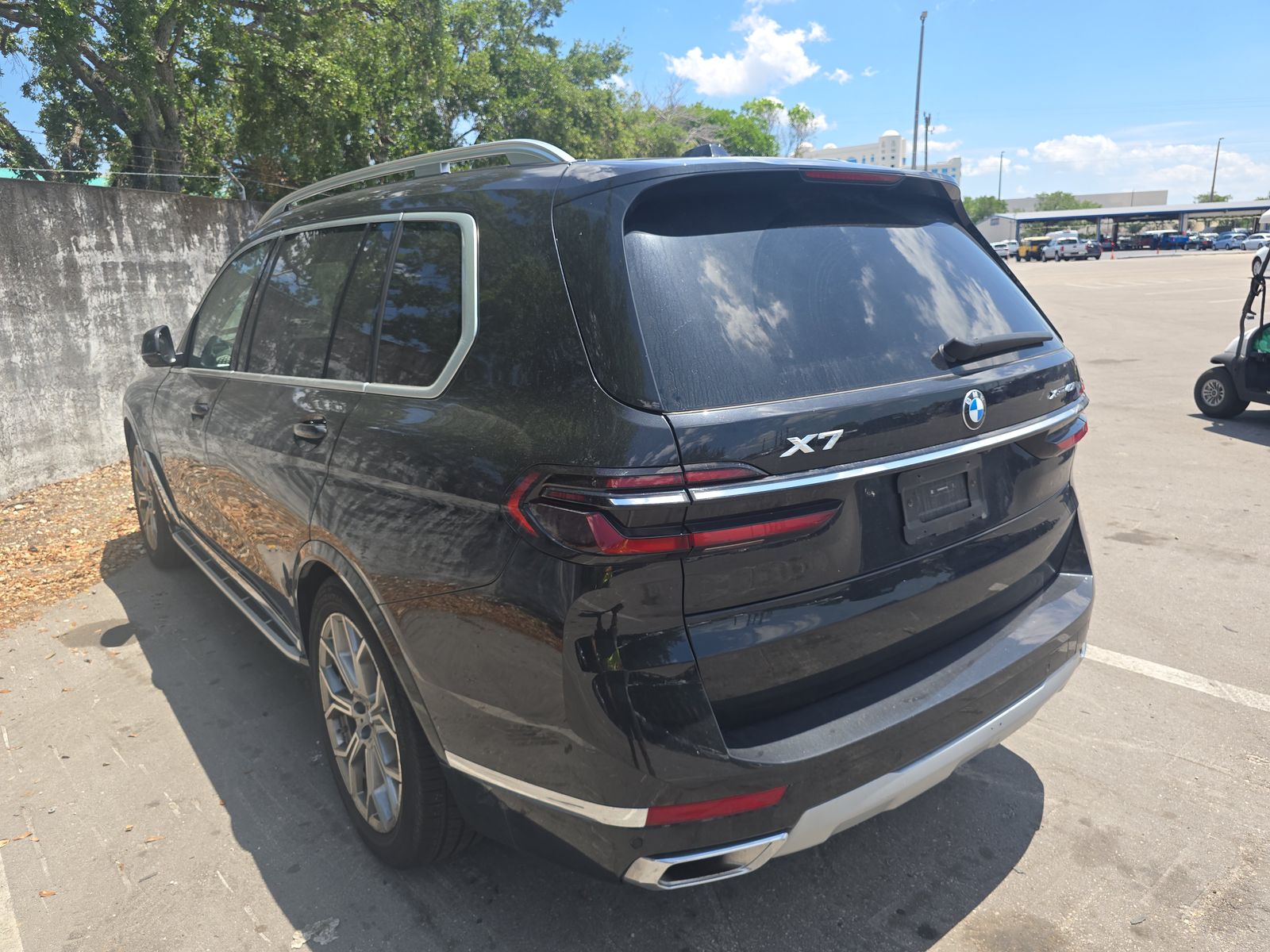 2025 BMW X7 xDrive40i AWD