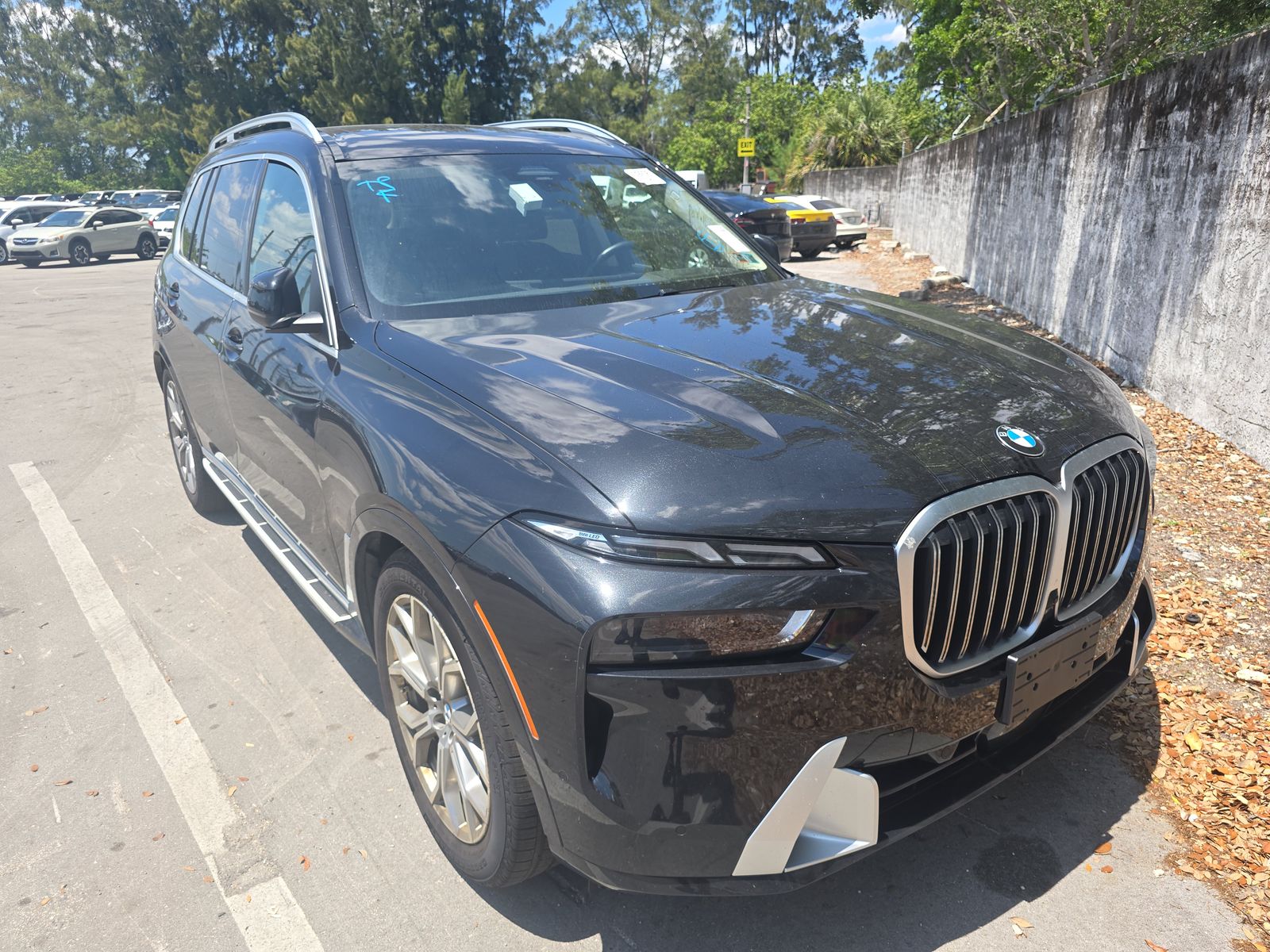 2025 BMW X7 xDrive40i AWD