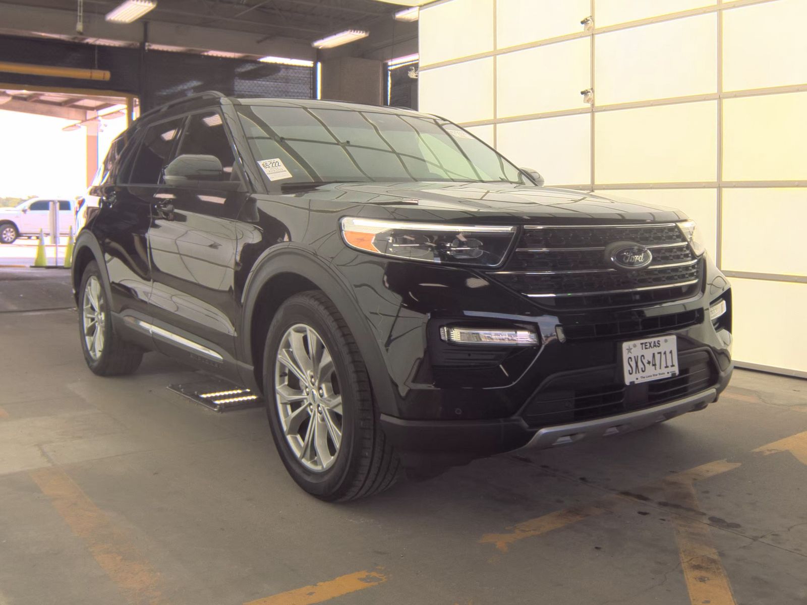 FORD EXPLORER - 5