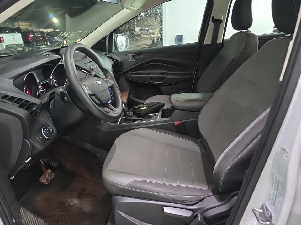 FORD ESCAPE - 8