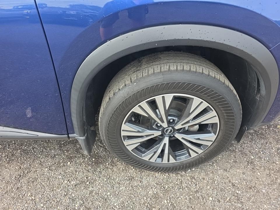 2022 Nissan Rogue SV AWD