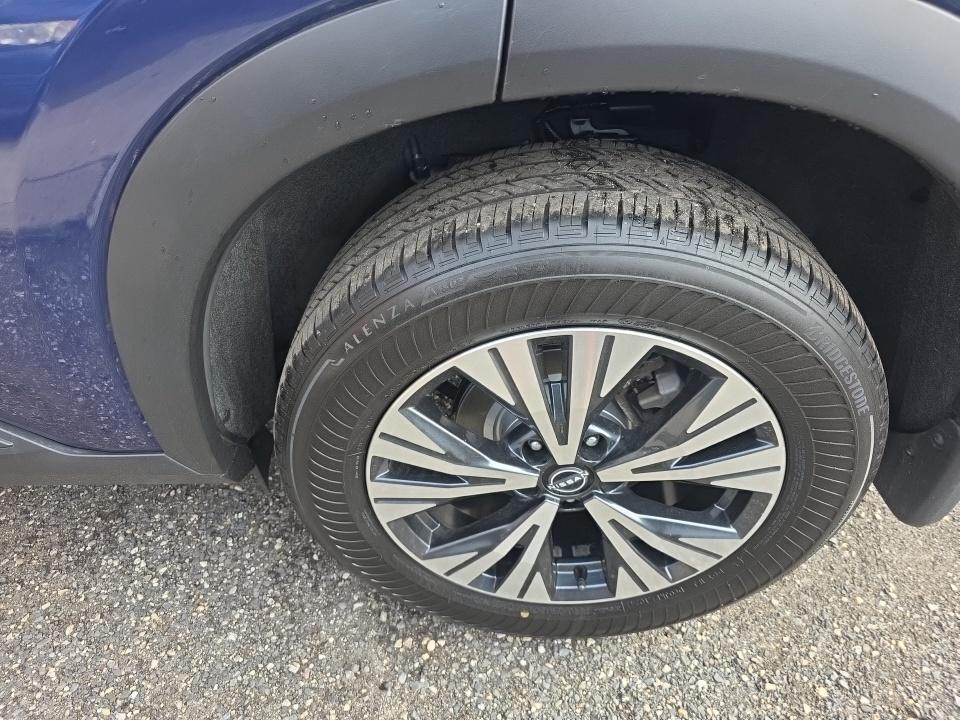 2022 Nissan Rogue SV AWD