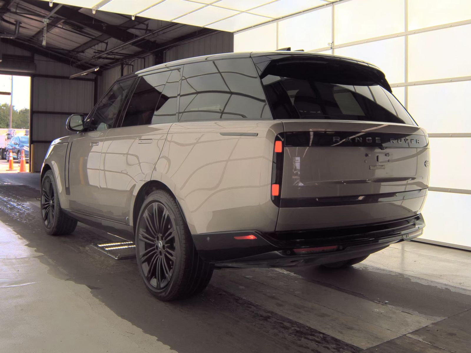 LAND ROVER RANGE ROVER - 9