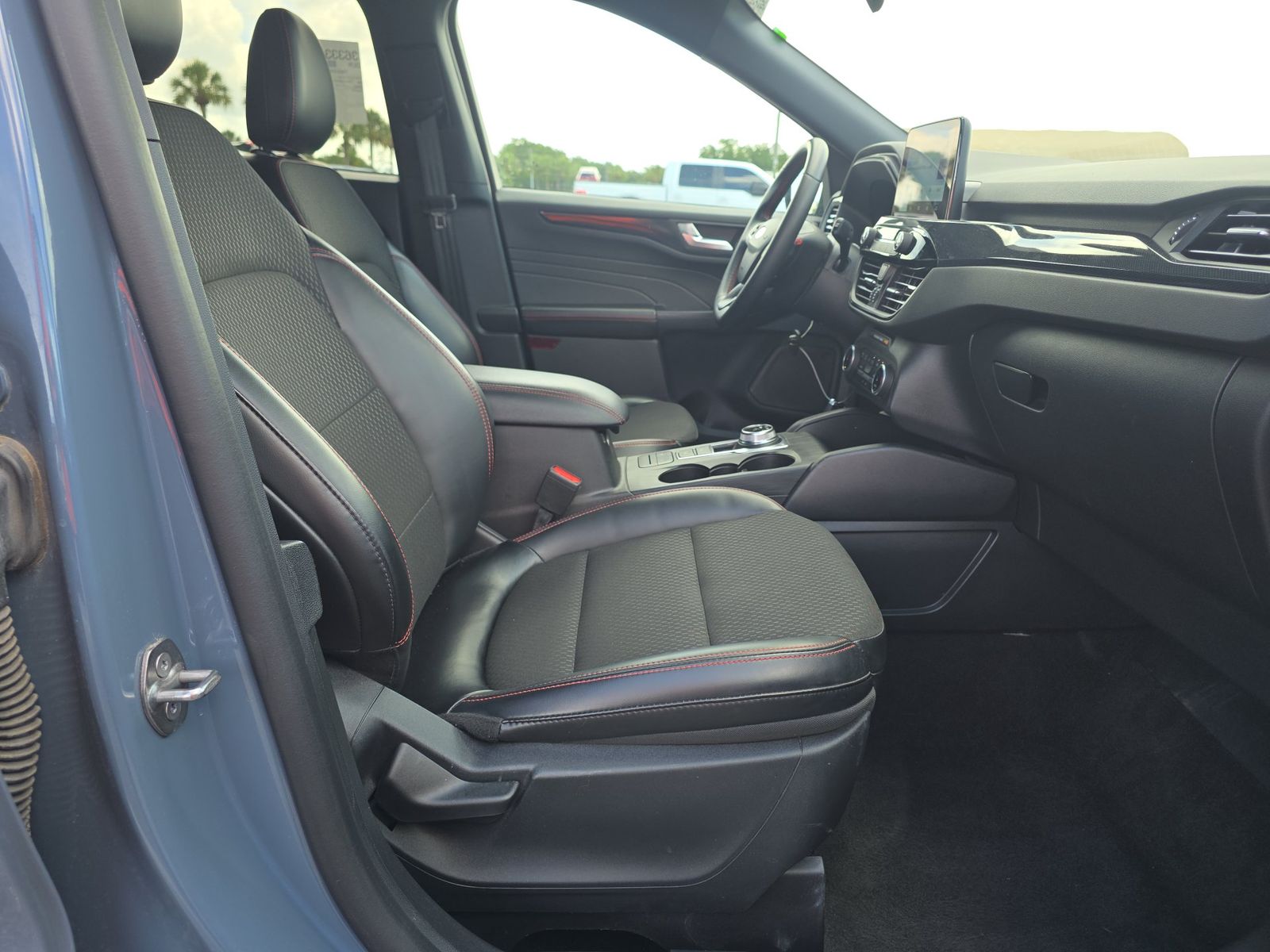 2025 Ford Escape ST-Line FWD