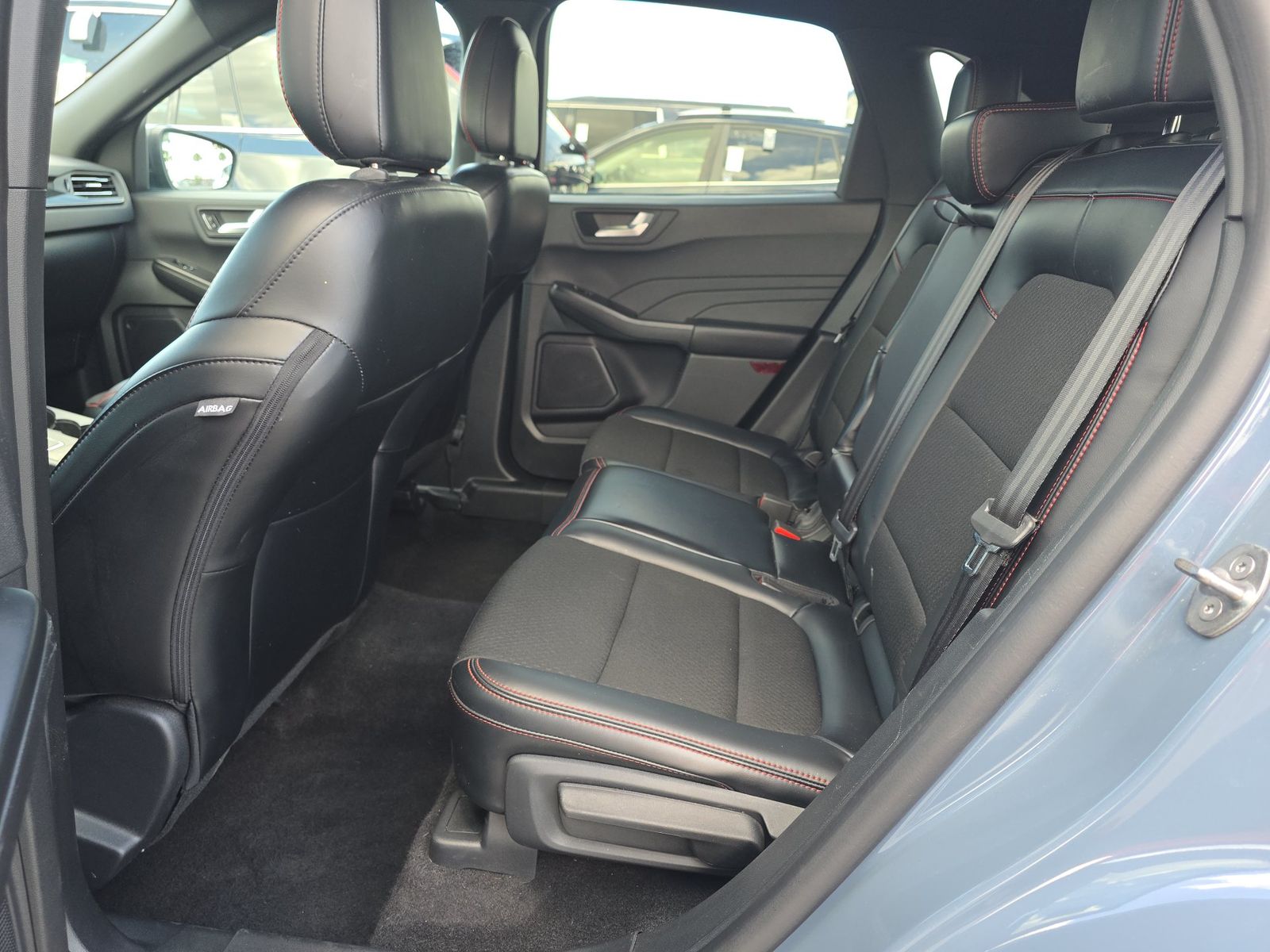 2025 Ford Escape ST-Line FWD