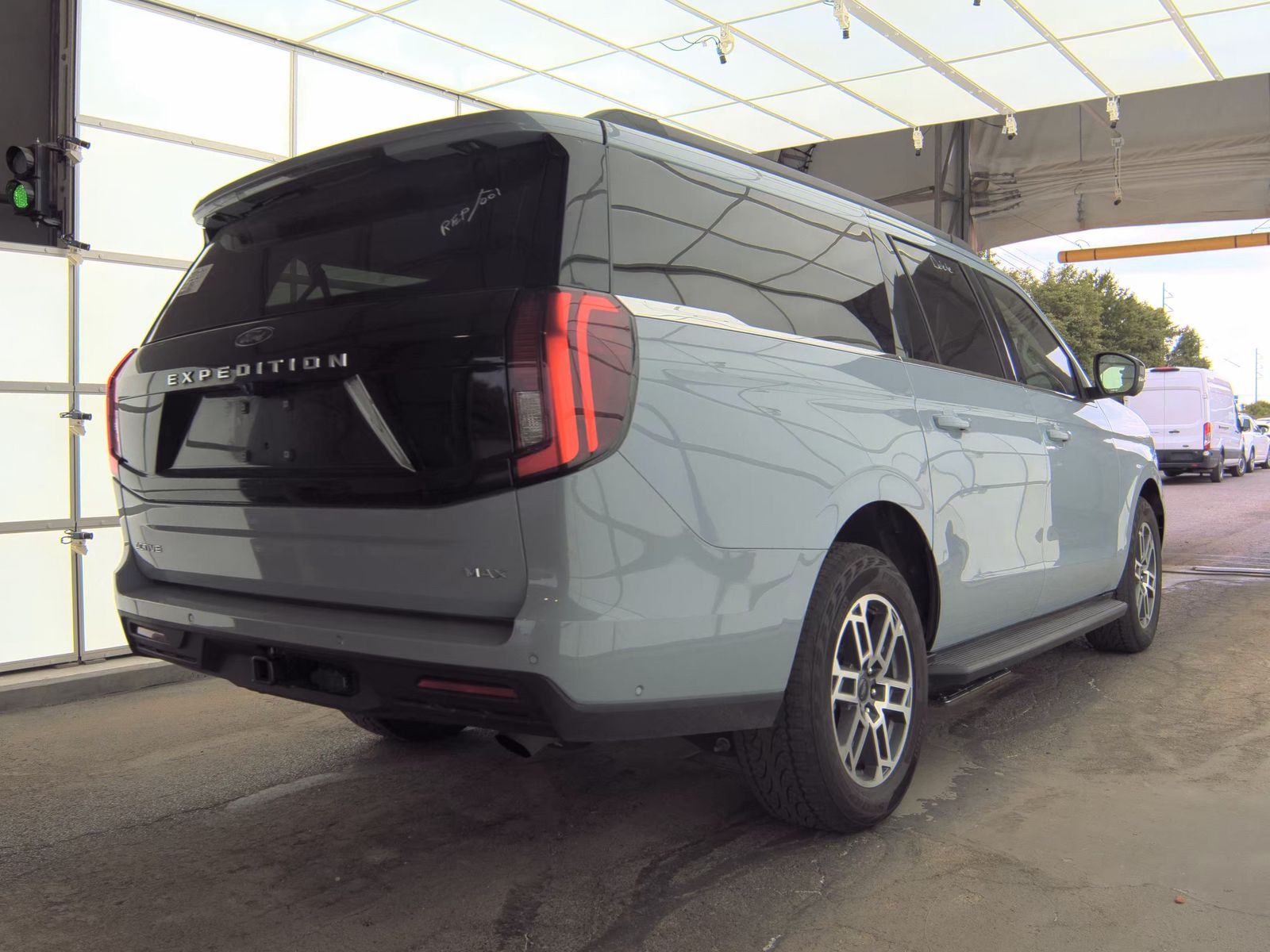 FORD EXPEDITION MAX - 6