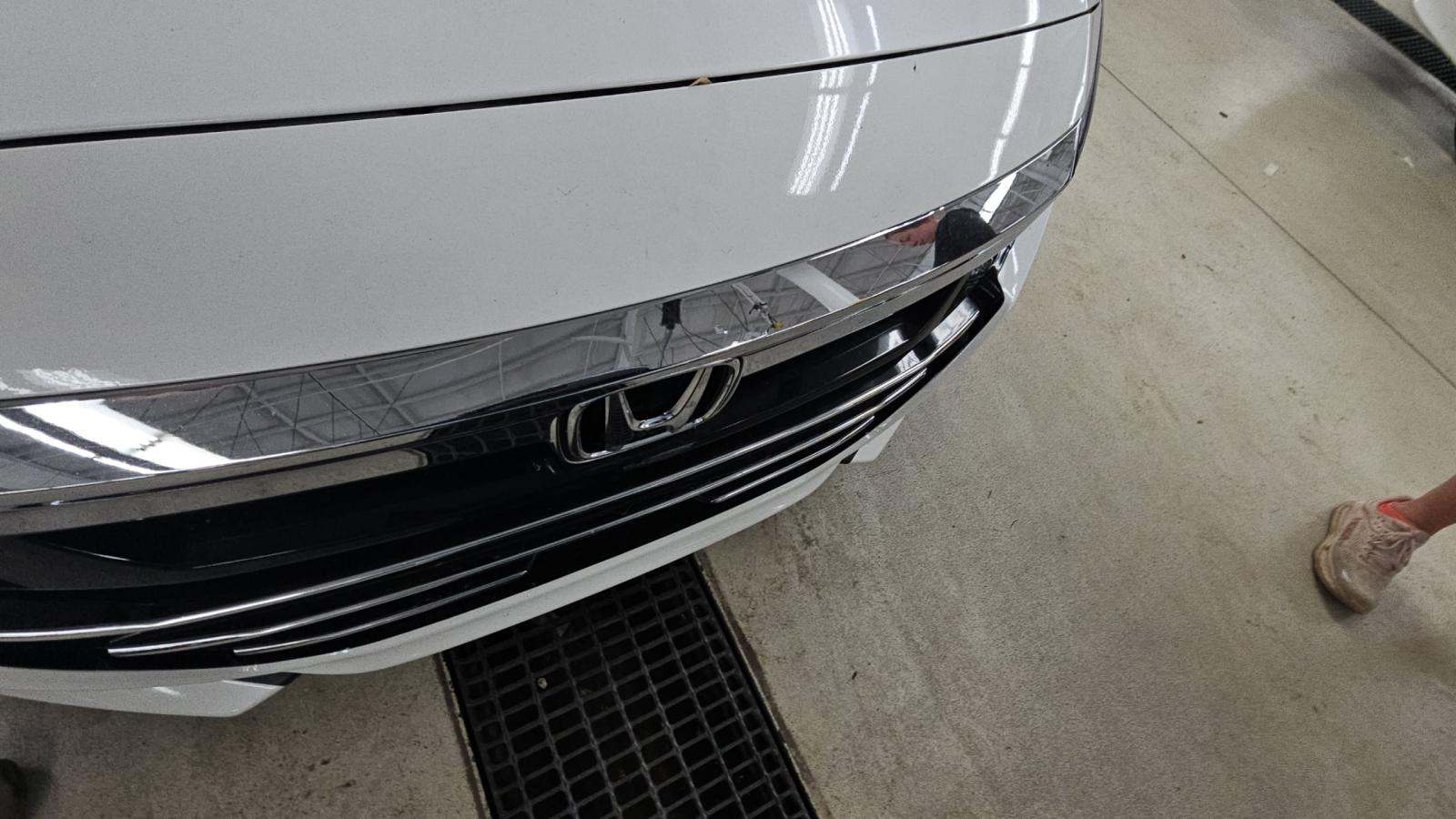 2022 Honda Accord LX FWD
