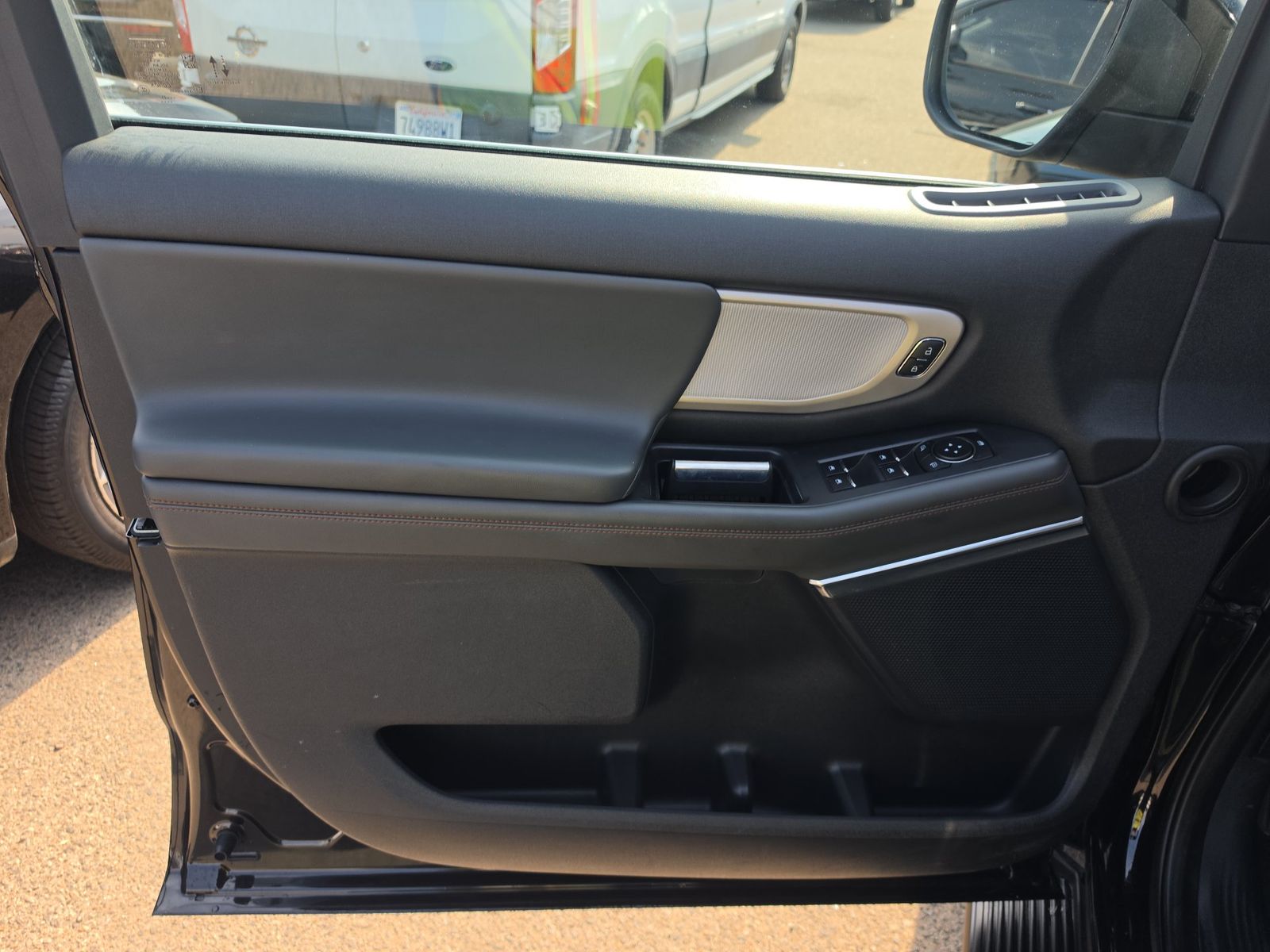 FORD EXPEDITION MAX - 10