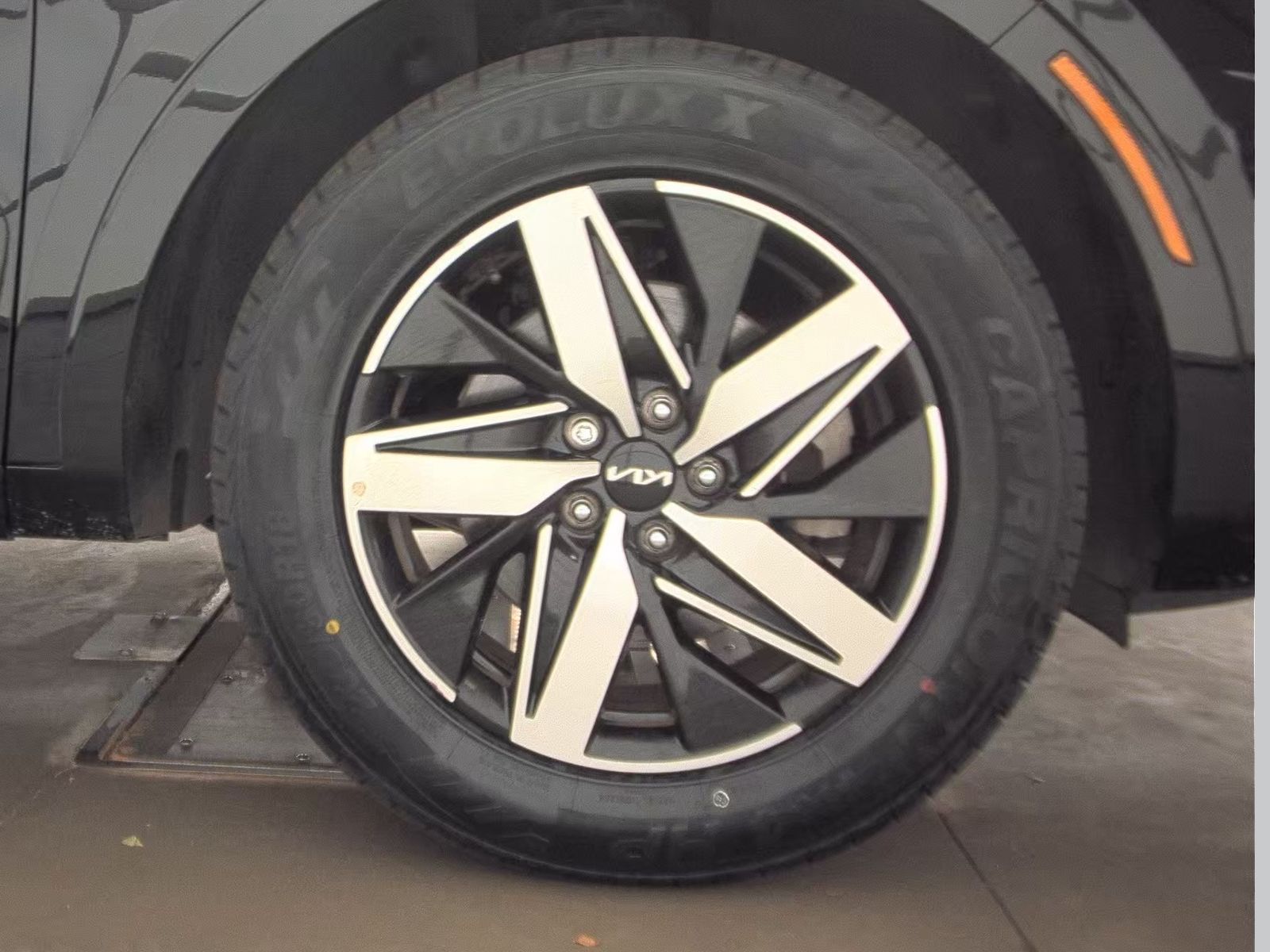 2023 Kia Sorento EX FWD