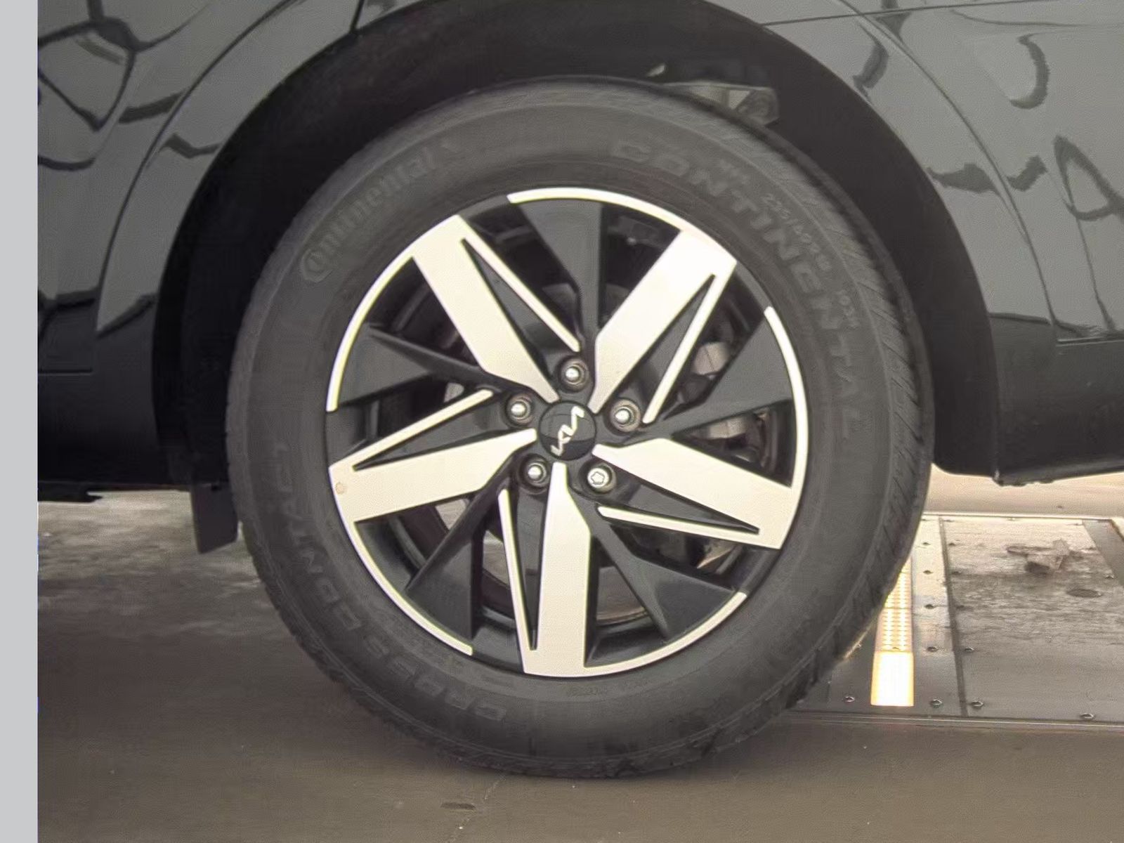 2023 Kia Sorento EX FWD