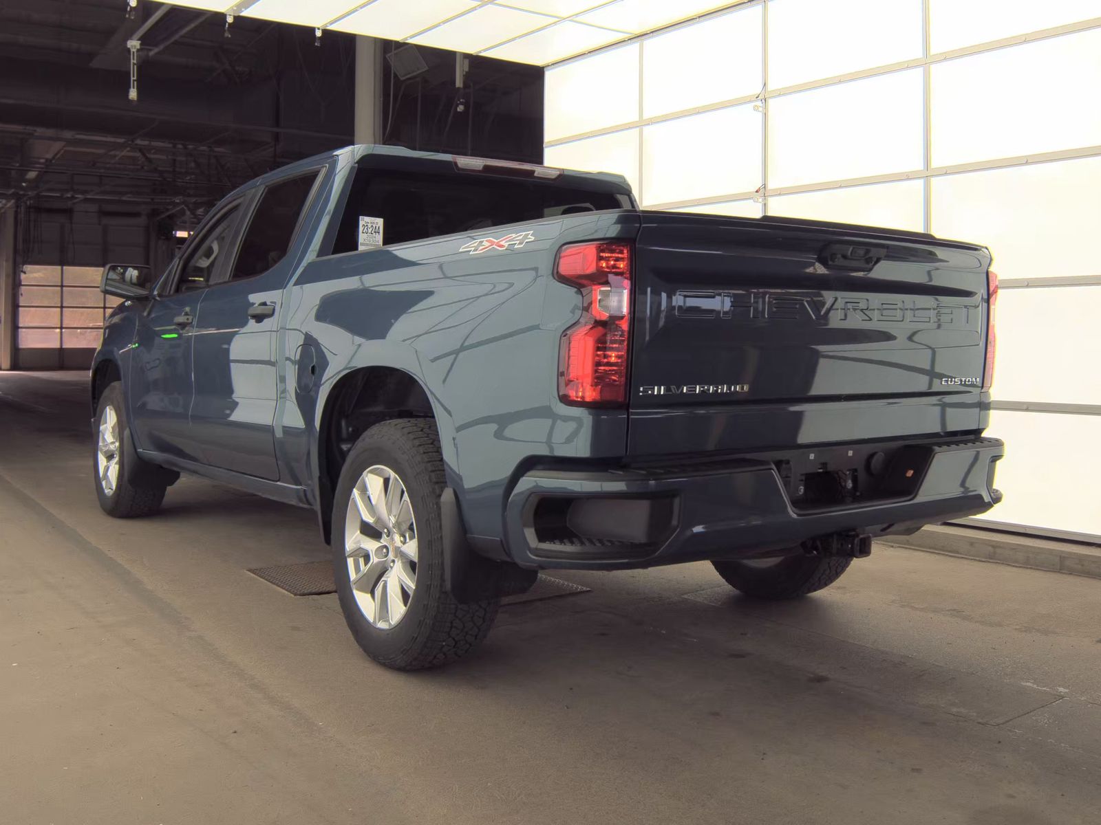 2024 Chevrolet Silverado 1500 Custom AWD