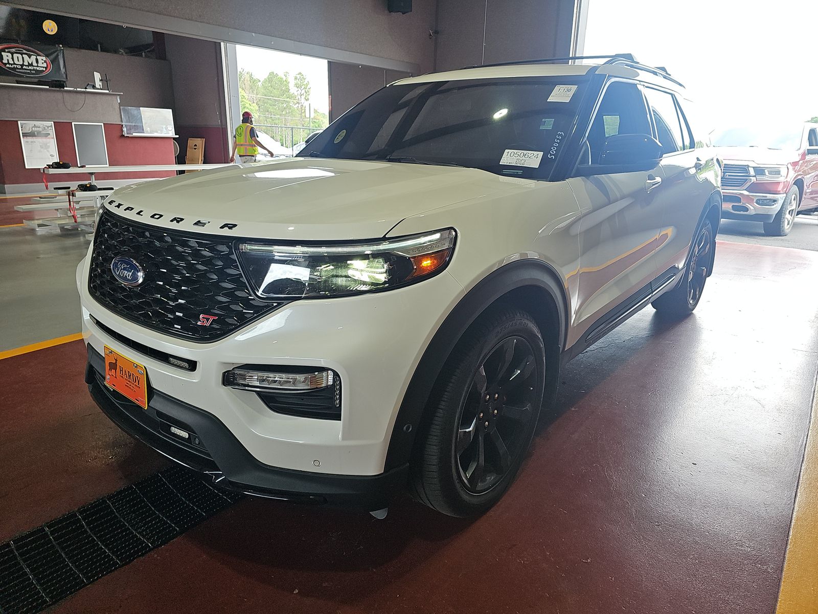 FORD EXPLORER - 1
