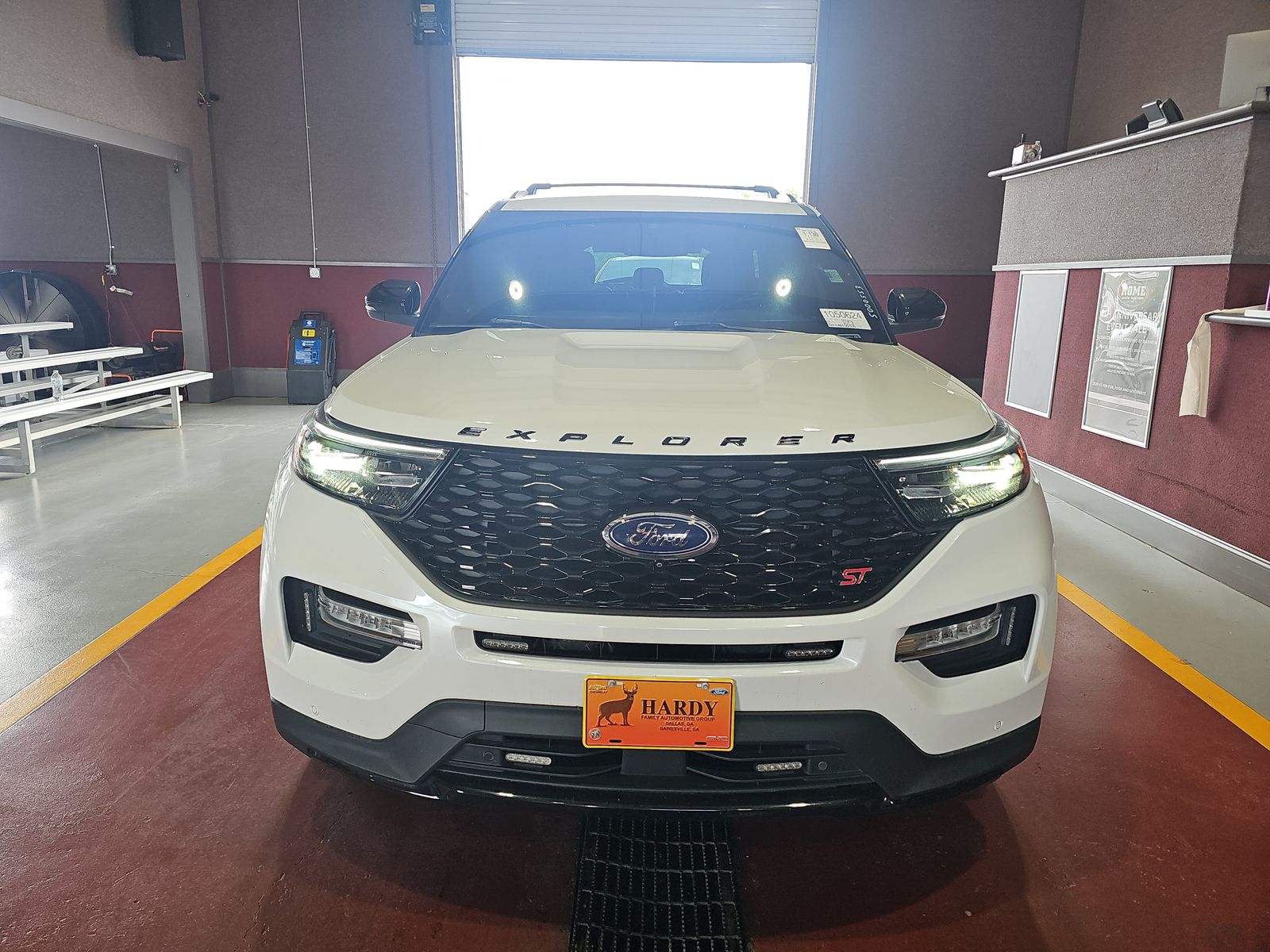 FORD EXPLORER - 3