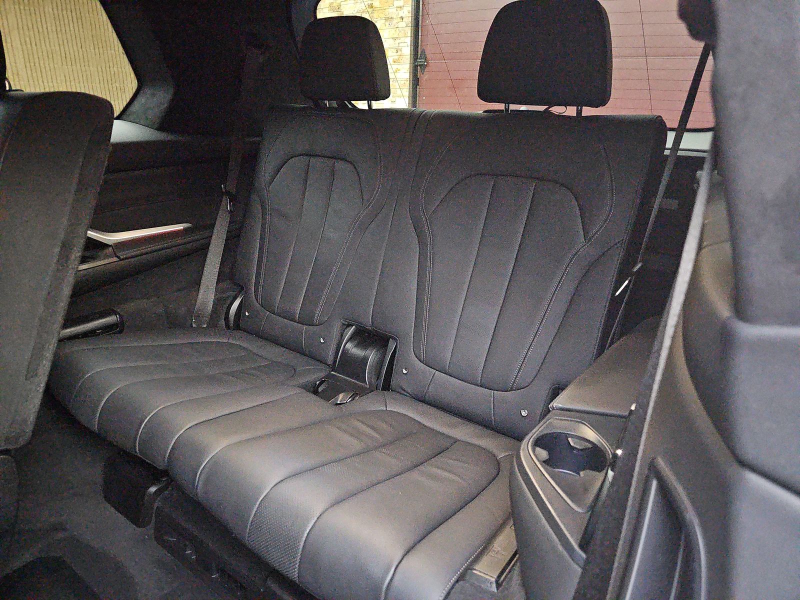 2022 BMW X7 xDrive40i AWD