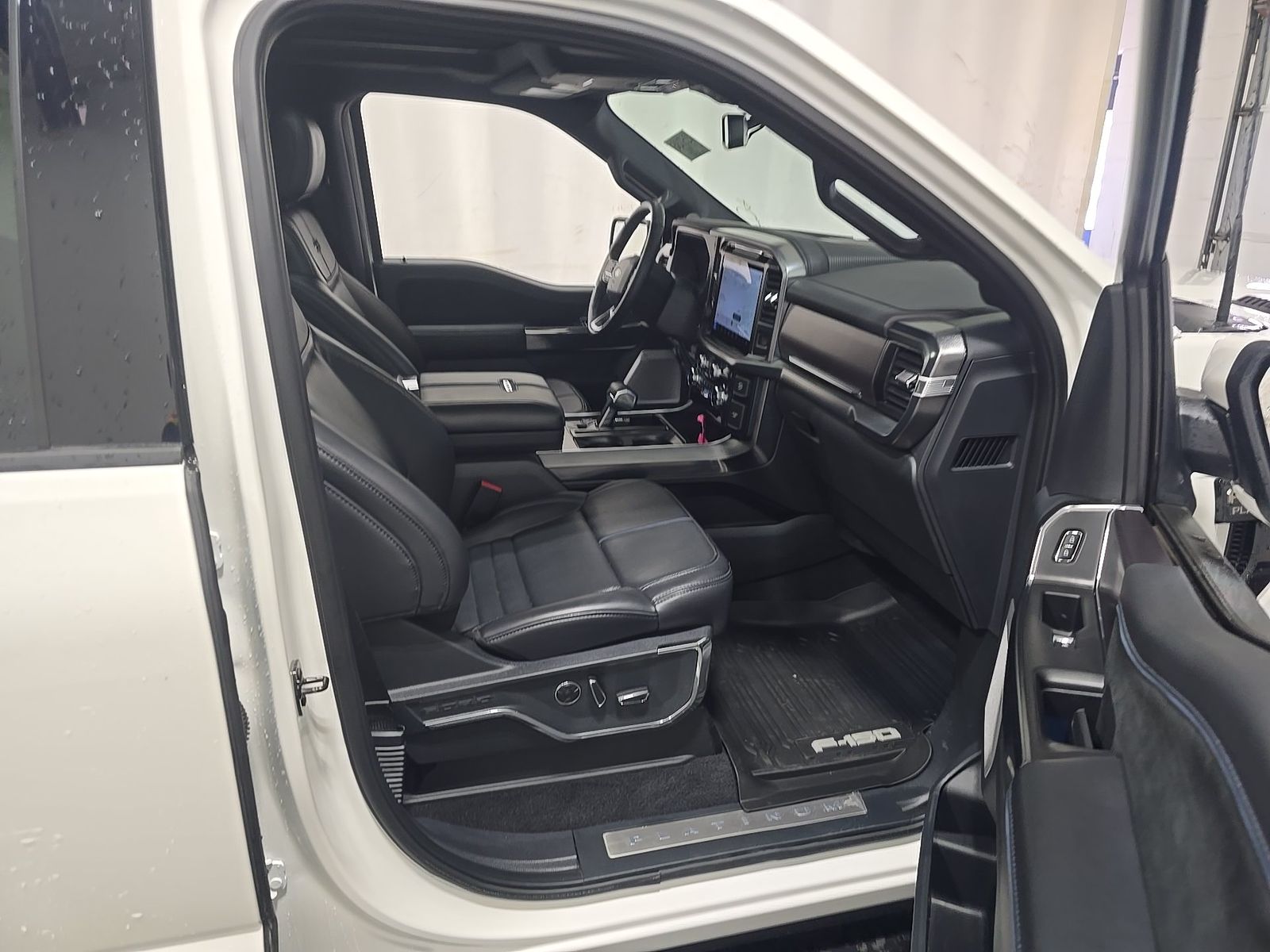 FORD F-150 - 9