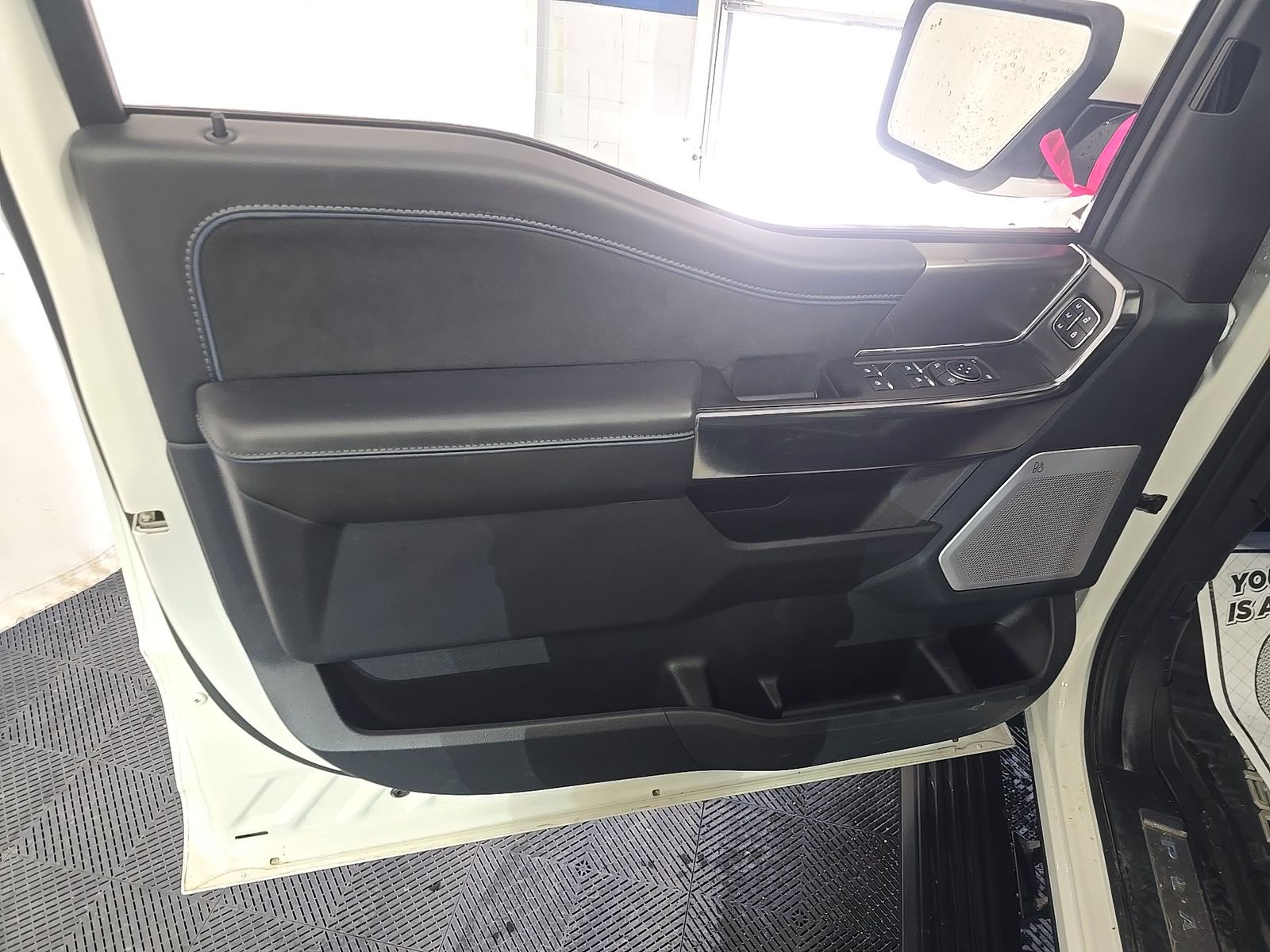FORD F-150 - 10