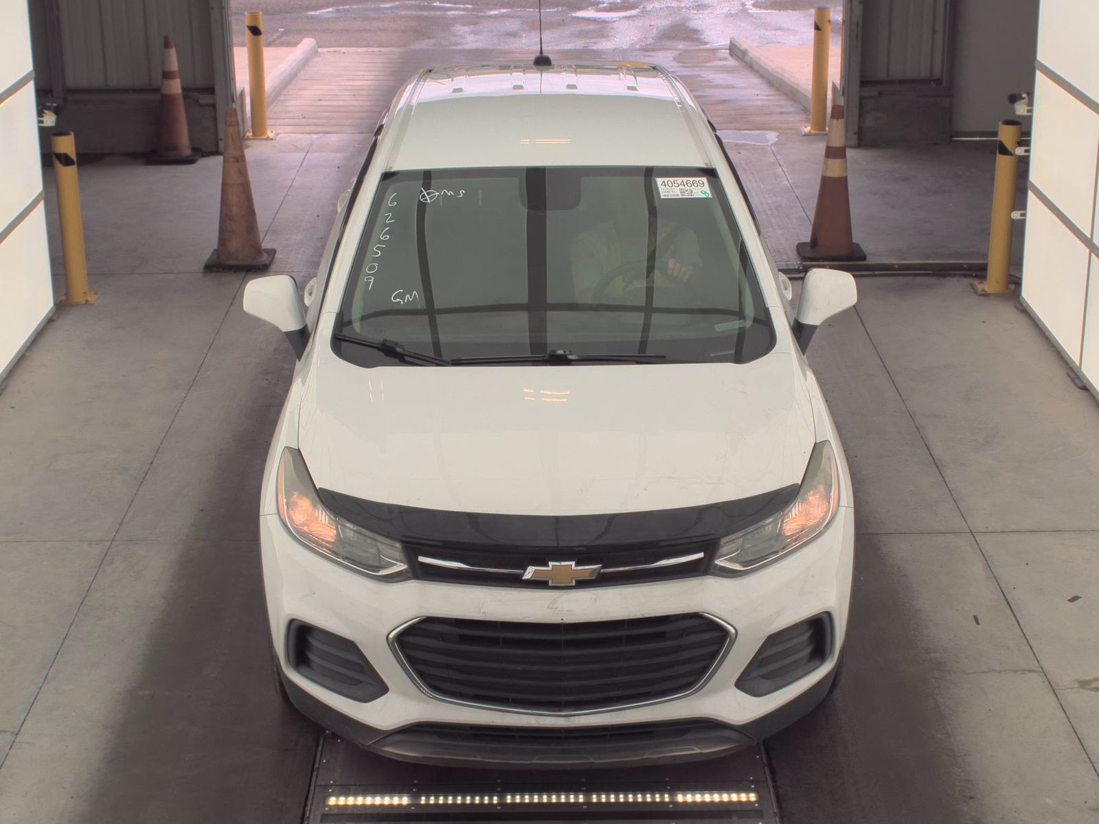 CHEVROLET TRAX - 3