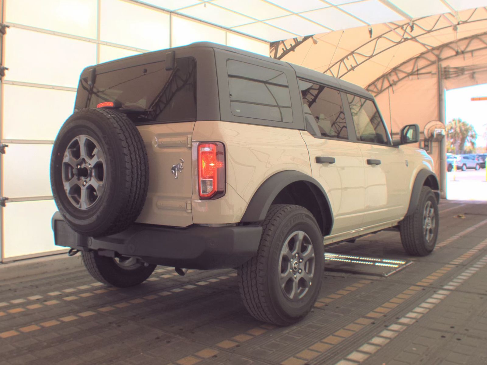 FORD BRONCO - 6