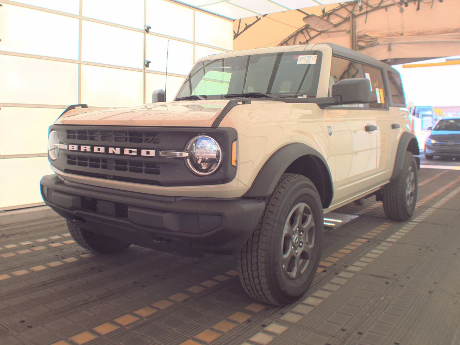 FORD BRONCO - 1