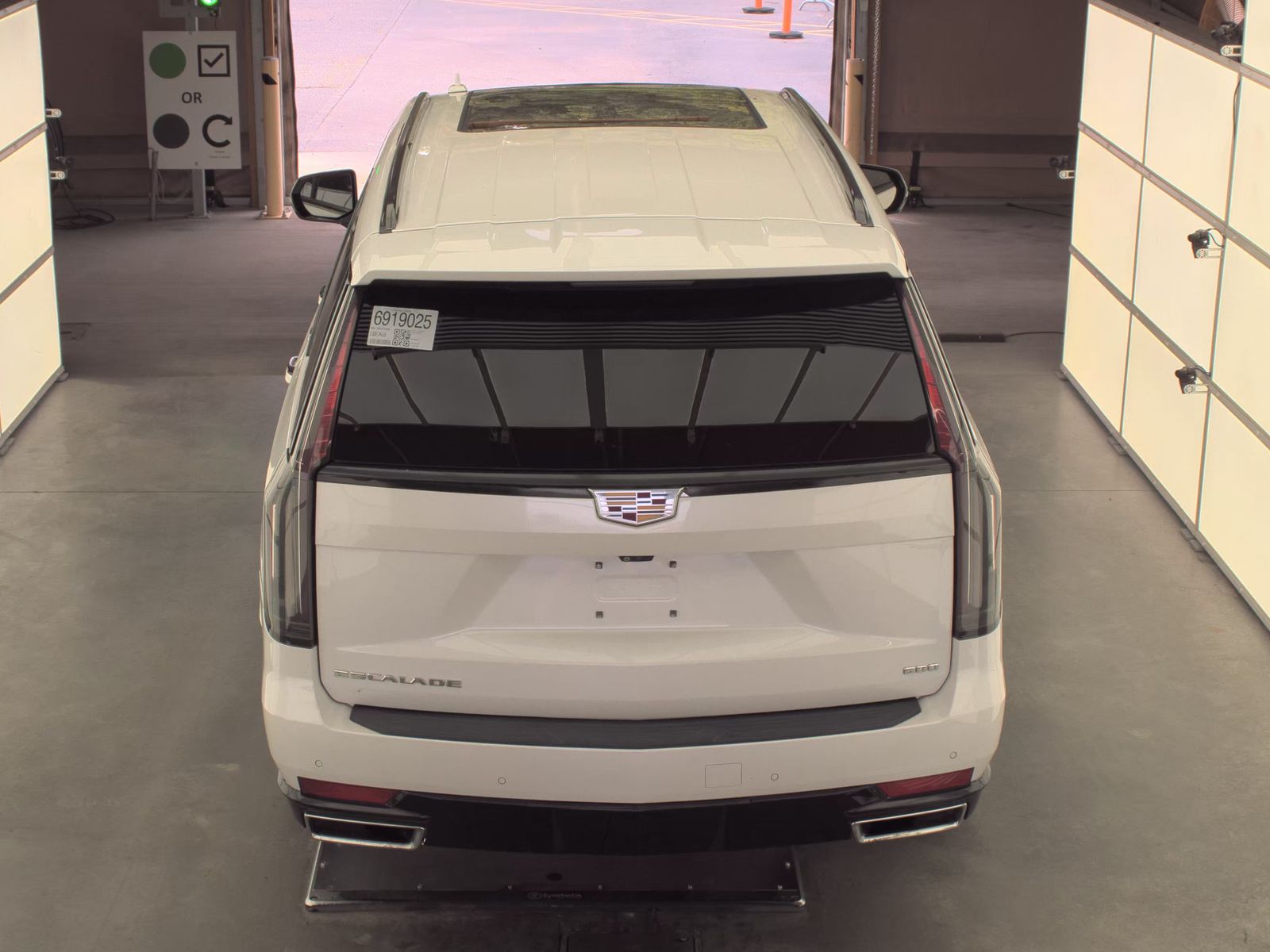 2021 Cadillac Escalade Premium Luxury Platinum AWD