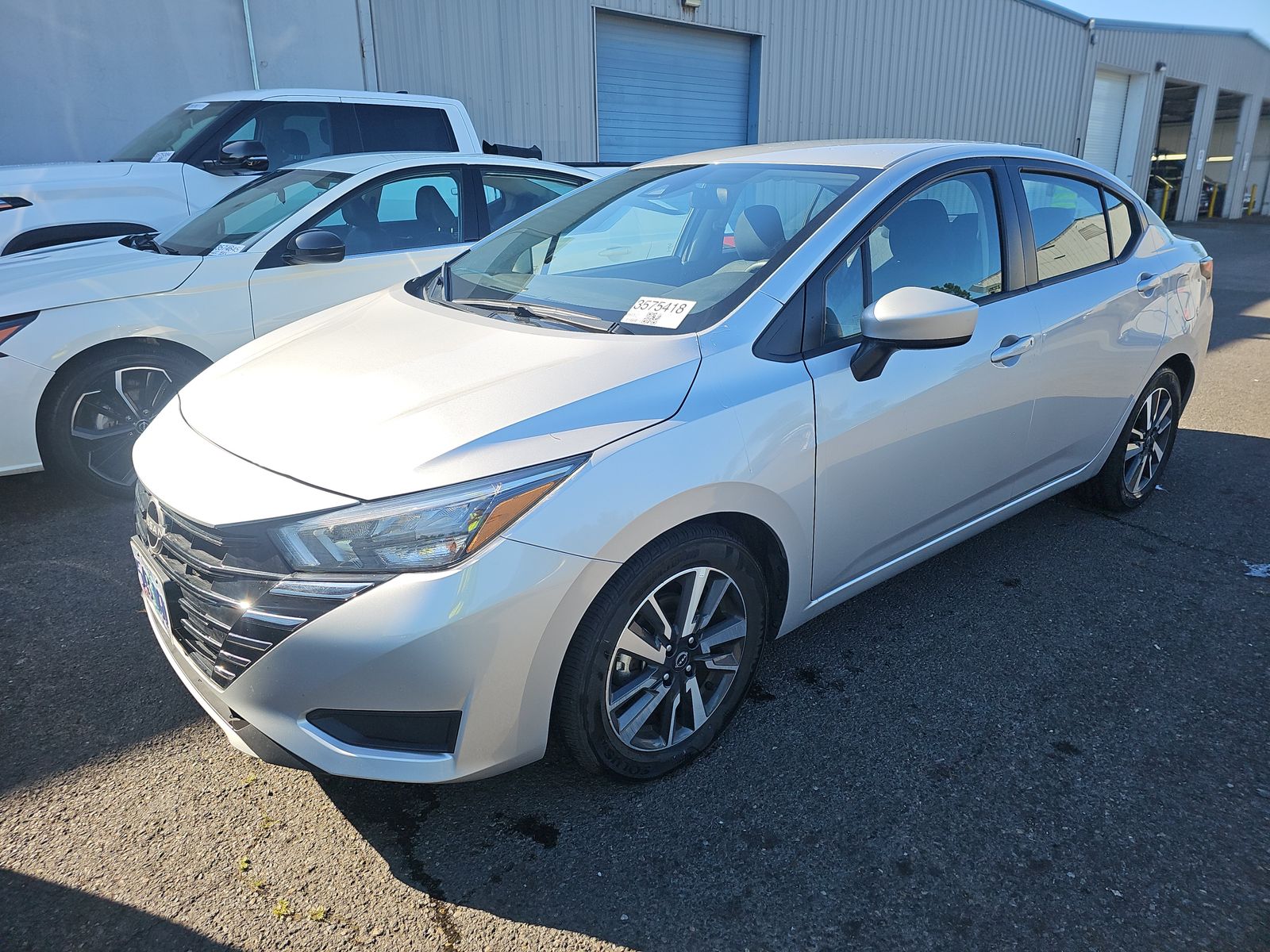 NISSAN VERSA - 1