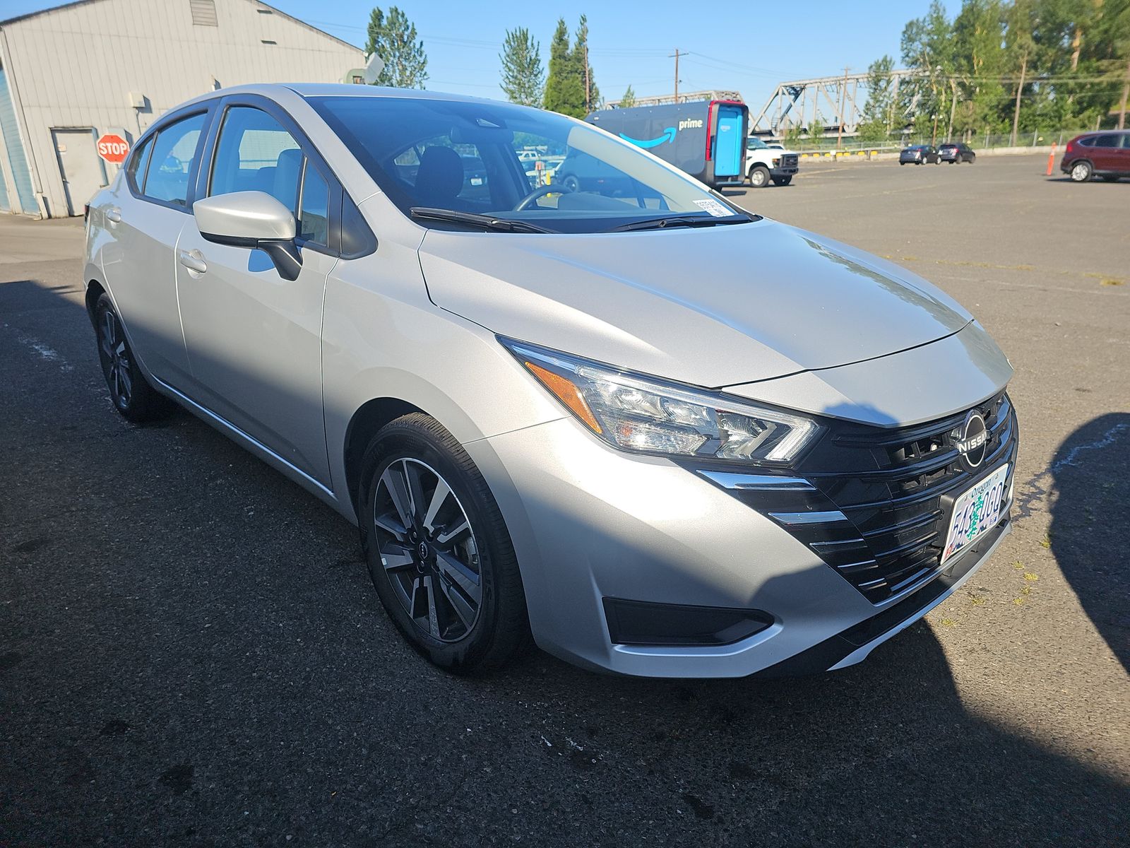 NISSAN VERSA - 4