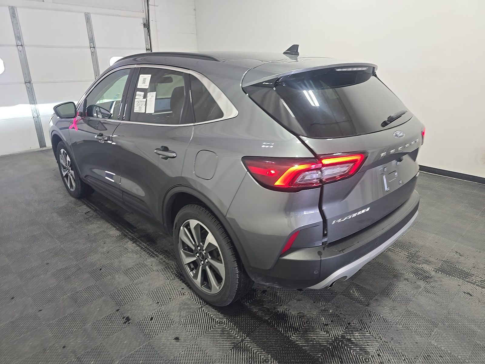 FORD ESCAPE - 7