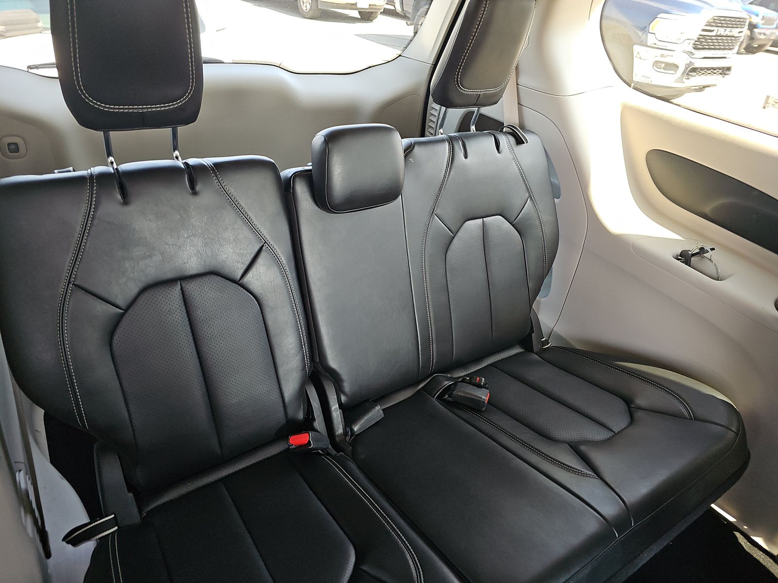 2024 Chrysler Pacifica Touring L FWD