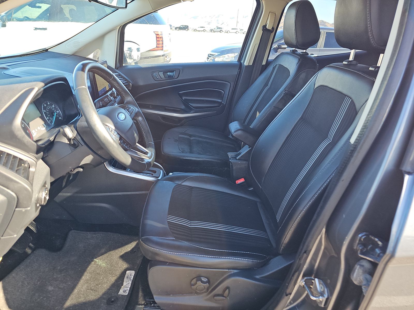 FORD ECOSPORT - 8