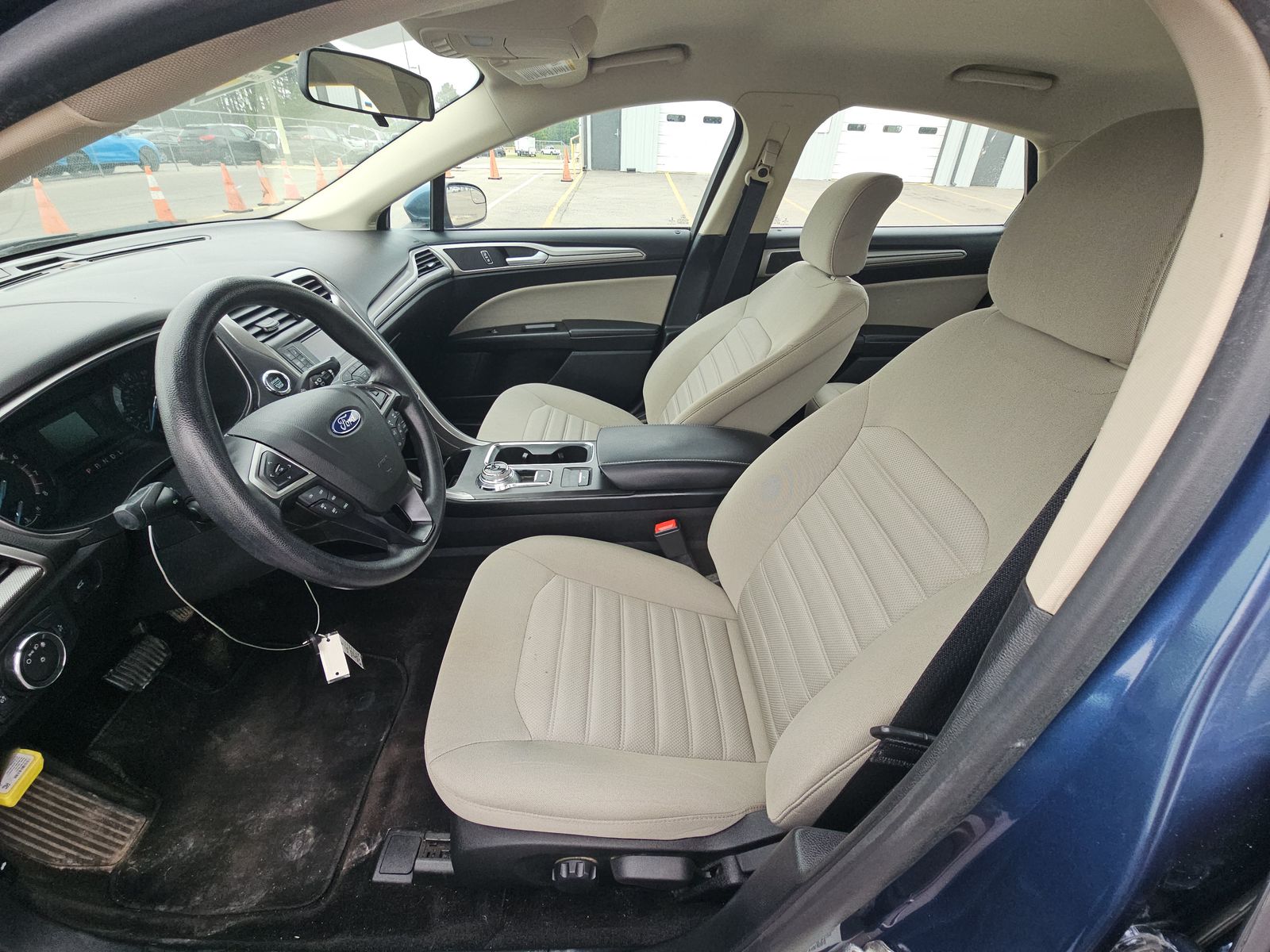 FORD FUSION - 8