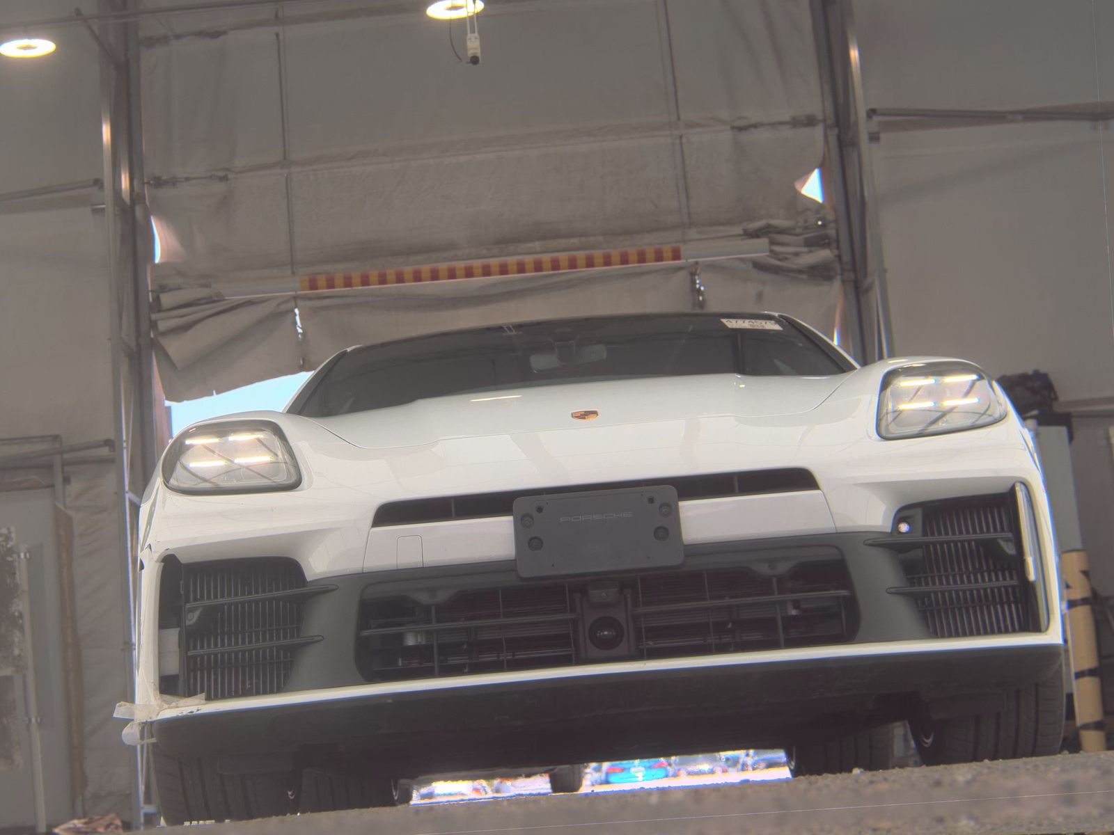 2025 Porsche Panamera 4 AWD