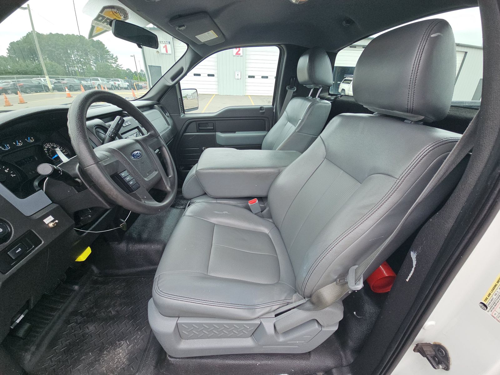 FORD F-150 - 8
