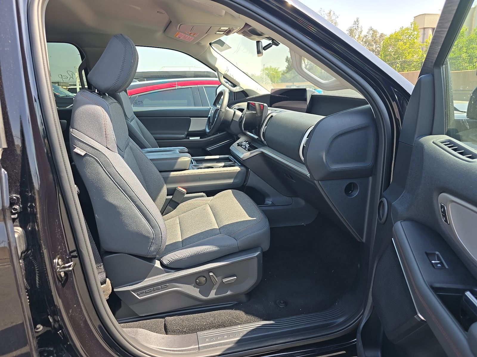 FORD EXPEDITION MAX - 9