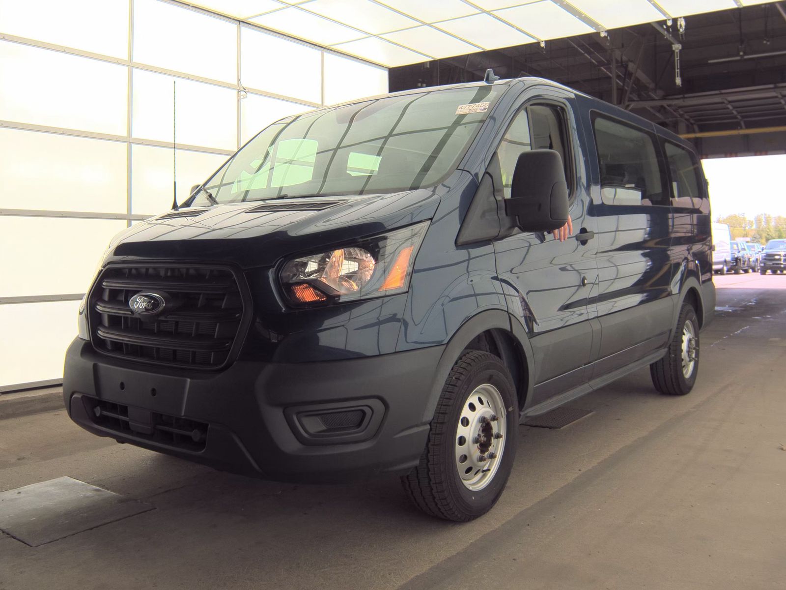 FORD TRANSIT 150 - 1