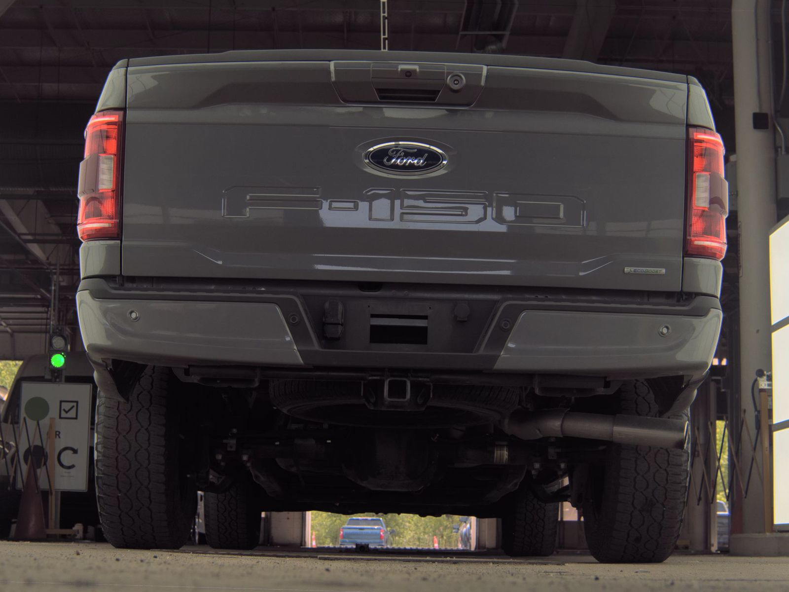 FORD F-150 - 8