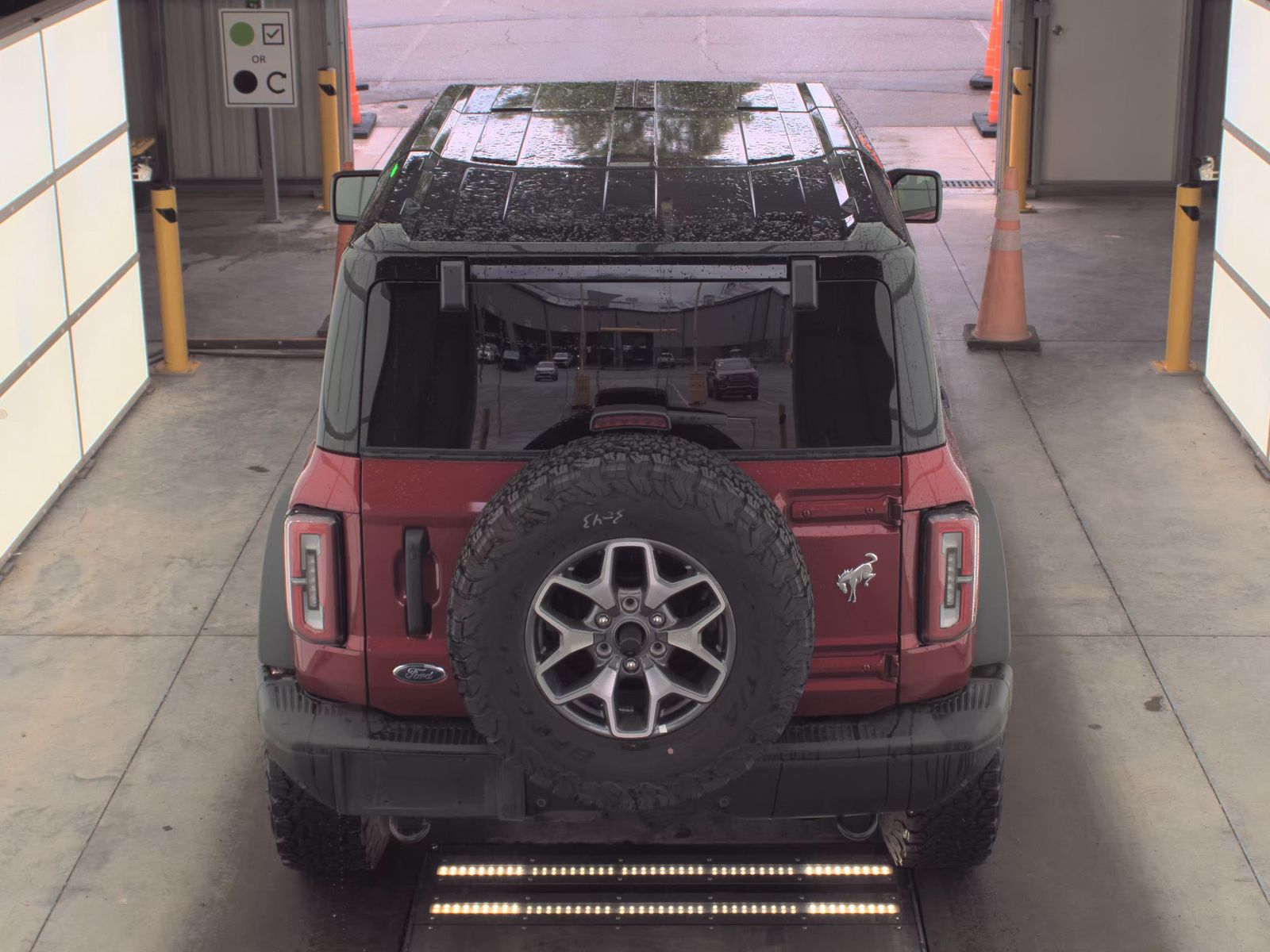 FORD BRONCO - 7