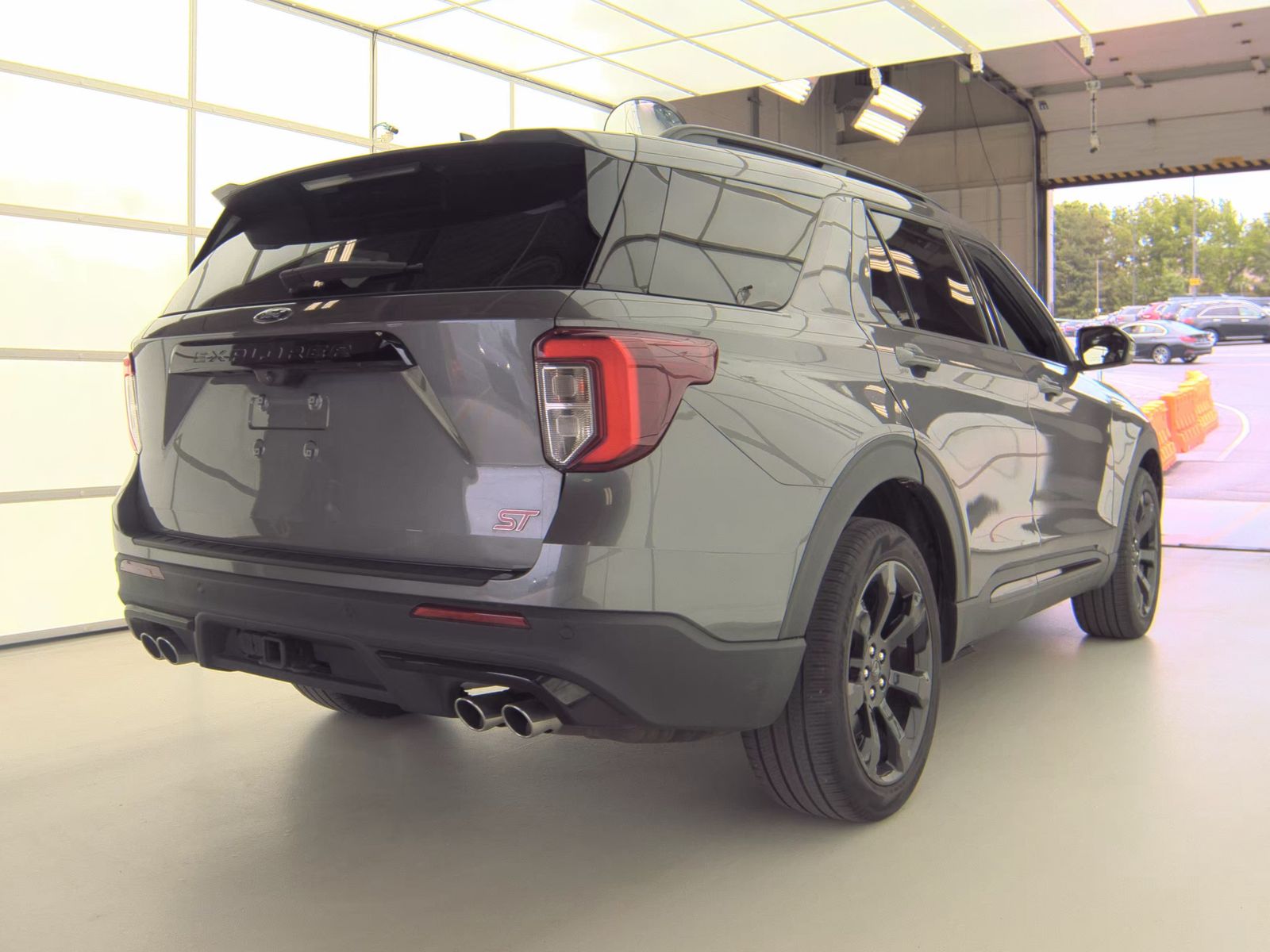 FORD EXPLORER - 6