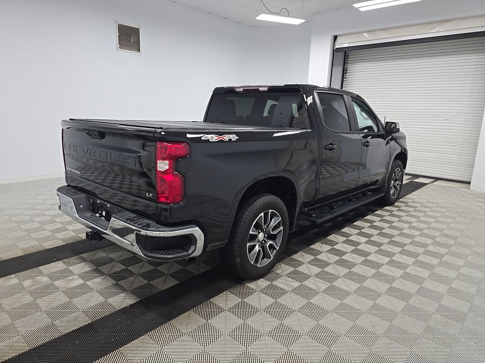 2024 Chevrolet Silverado 1500 LT AWD