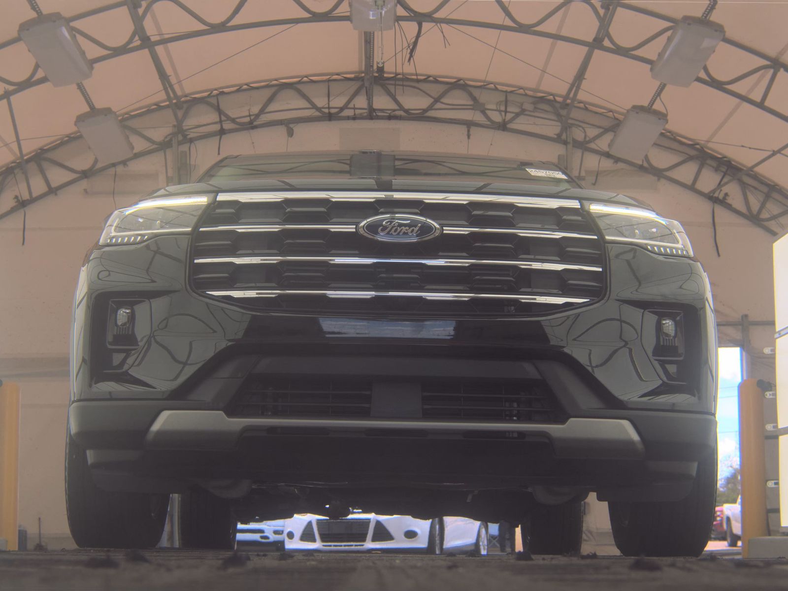 FORD EXPLORER - 4