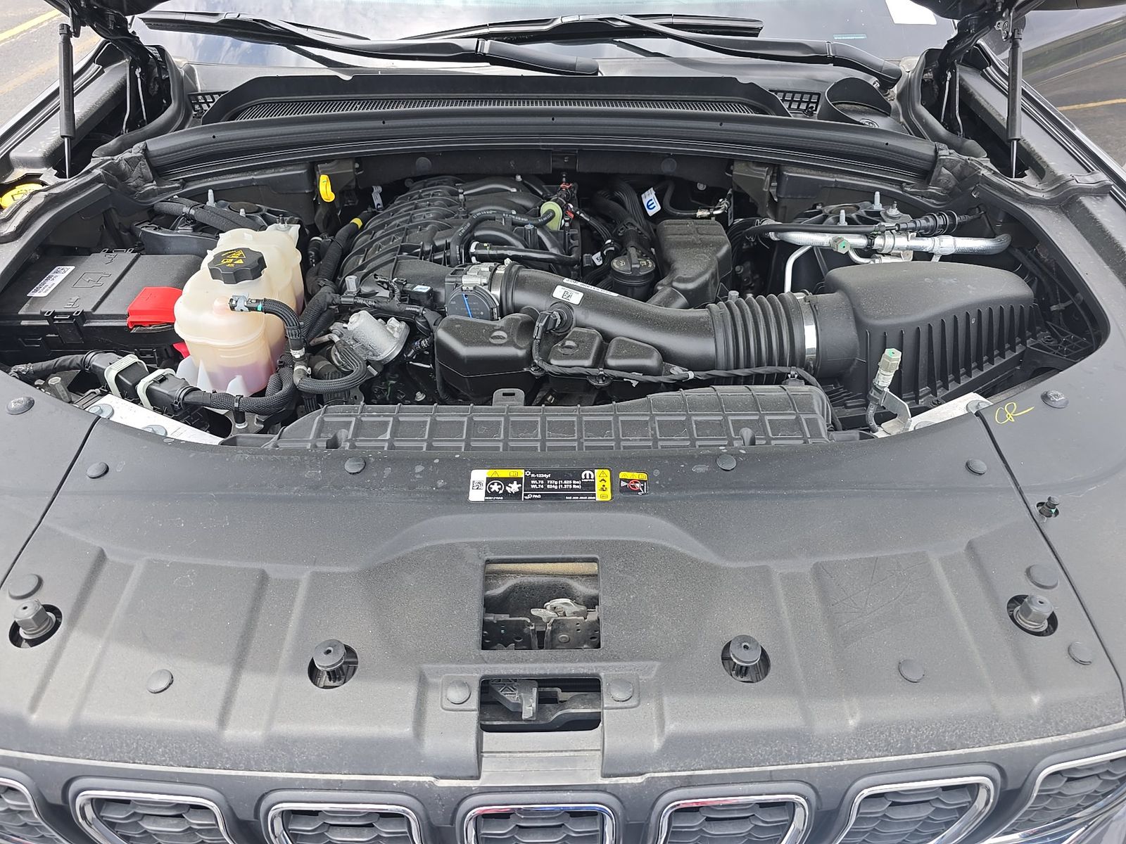 2024 Jeep Grand Cherokee Laredo RWD