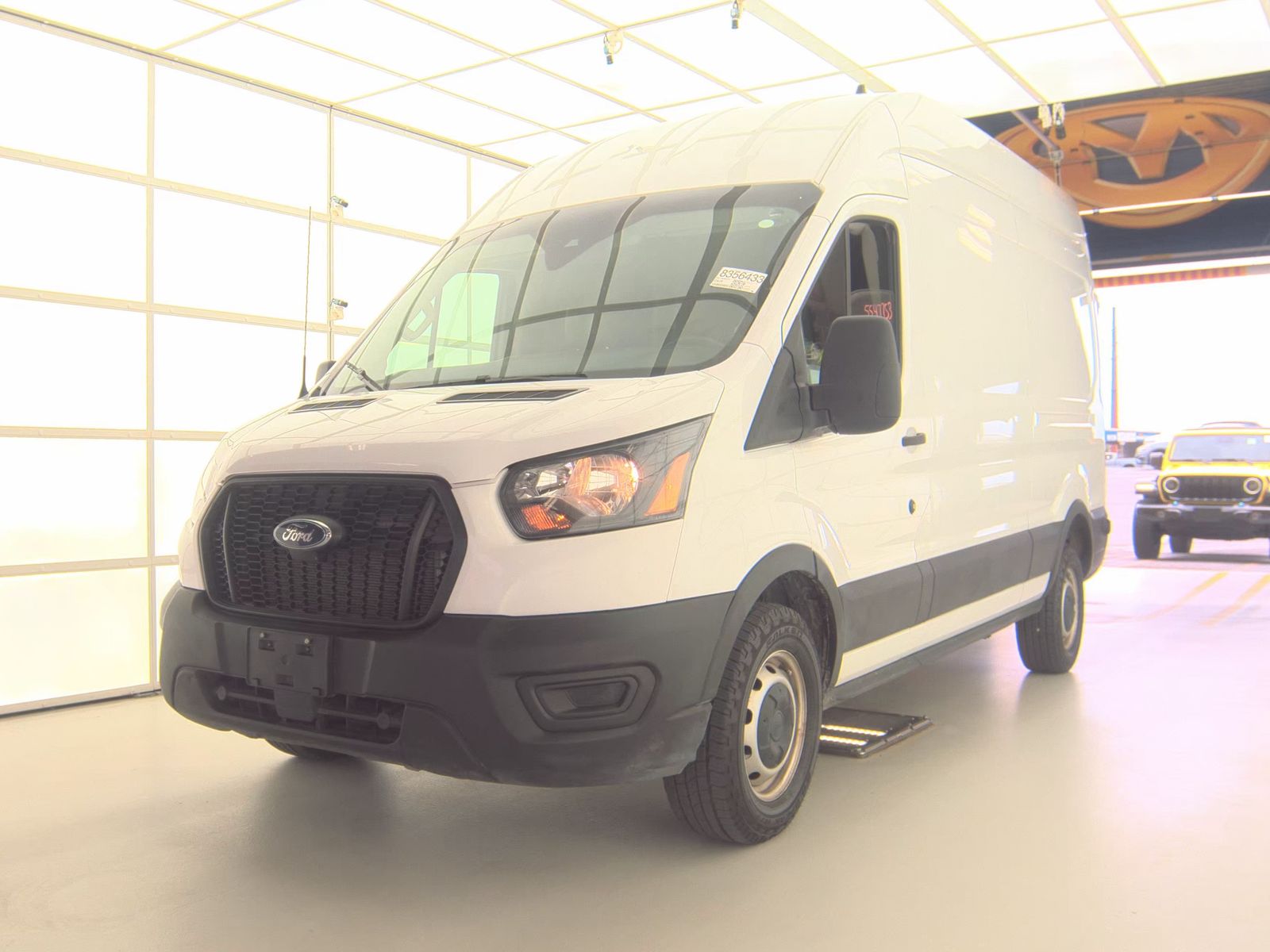 FORD TRANSIT 250 - 1