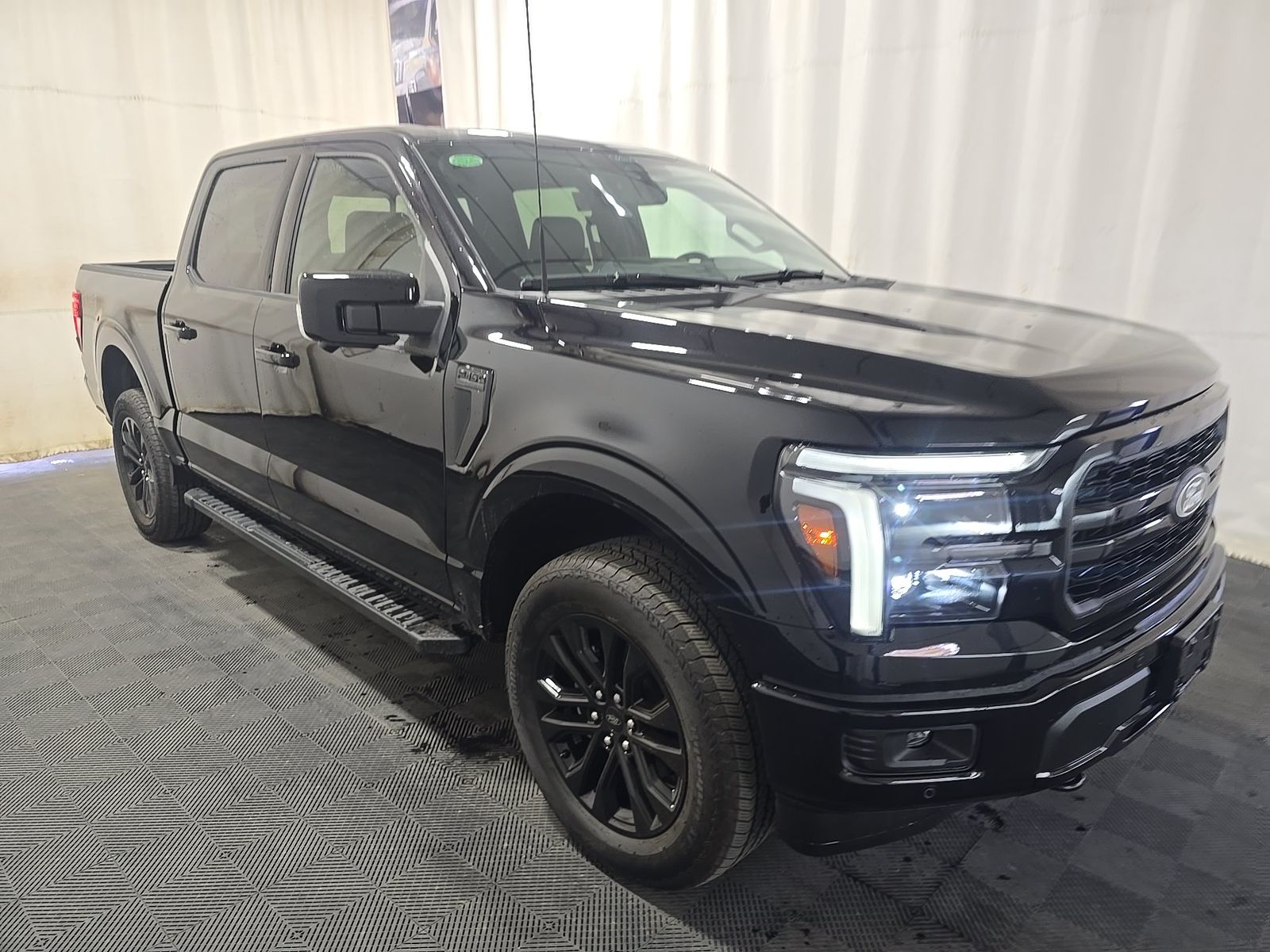 FORD F-150 - 4